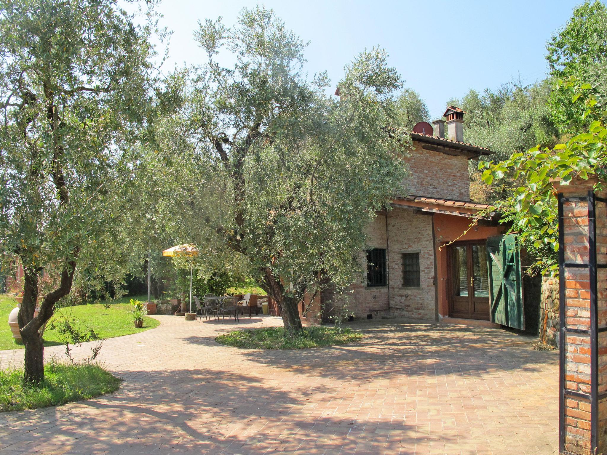 Foto 57 - Casa de 5 quartos em Montecatini Terme com piscina privada e jardim