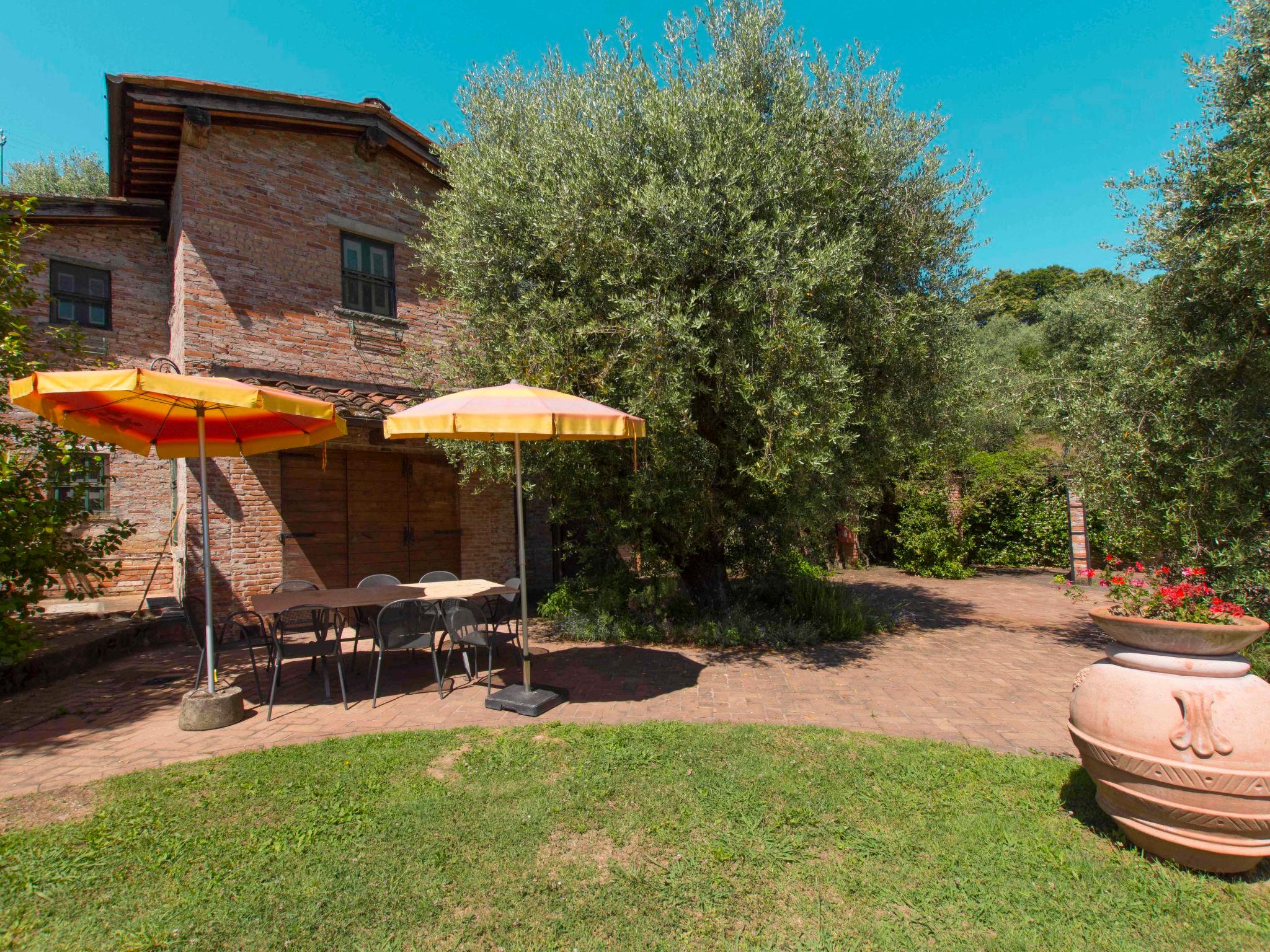 Photo 53 - Maison de 5 chambres à Montecatini Terme avec piscine privée et jardin