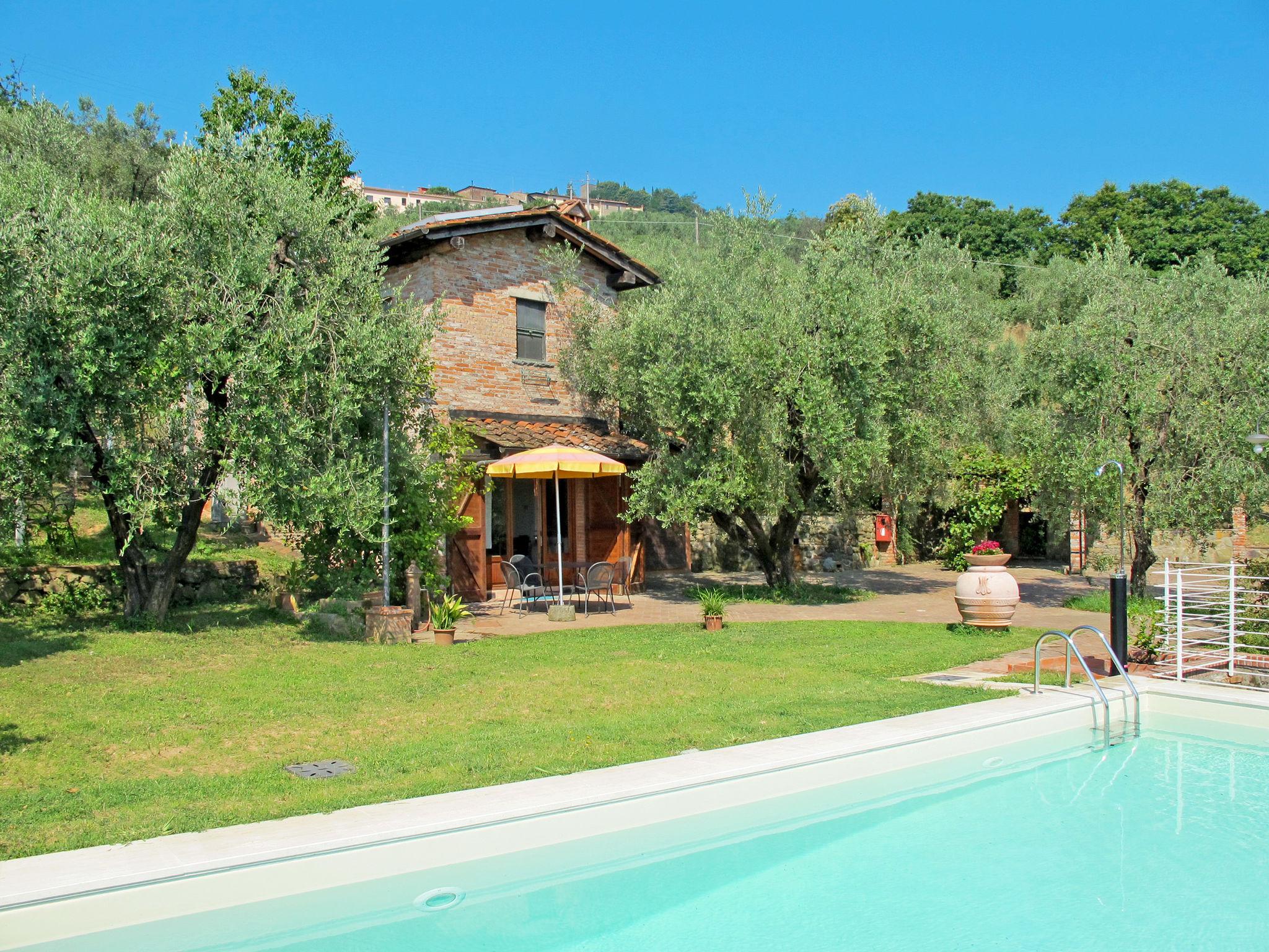 Foto 46 - Casa de 5 habitaciones en Montecatini Terme con piscina privada y jardín