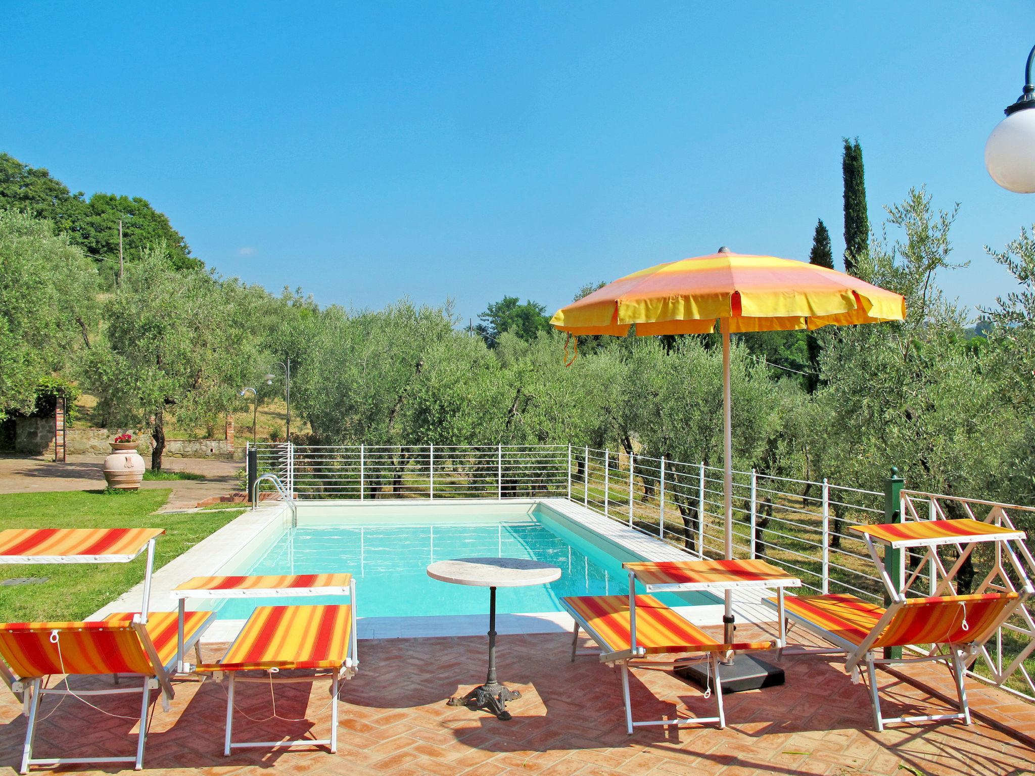 Foto 48 - Haus mit 5 Schlafzimmern in Montecatini Terme mit privater pool und garten