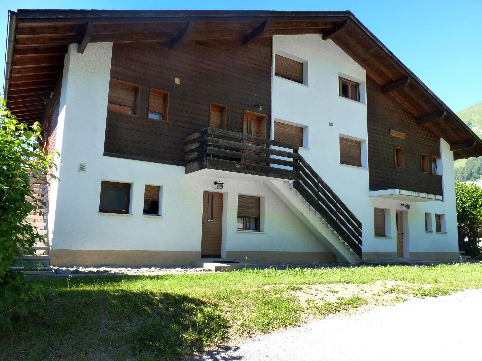 Foto 14 - Apartamento de 1 habitación en Leytron con terraza y vistas a la montaña