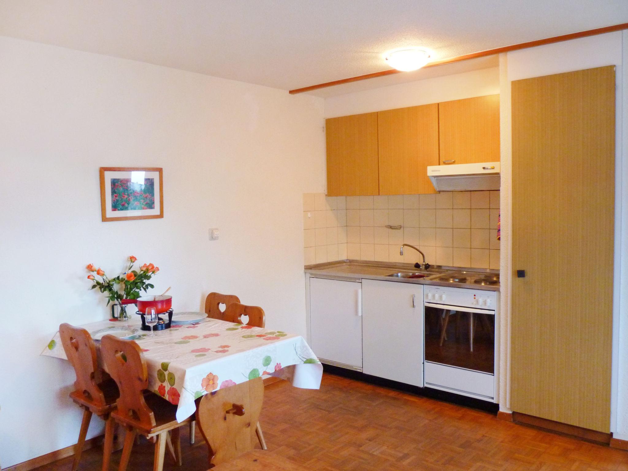 Photo 5 - 1 bedroom Apartment in Leytron with garden and terrace