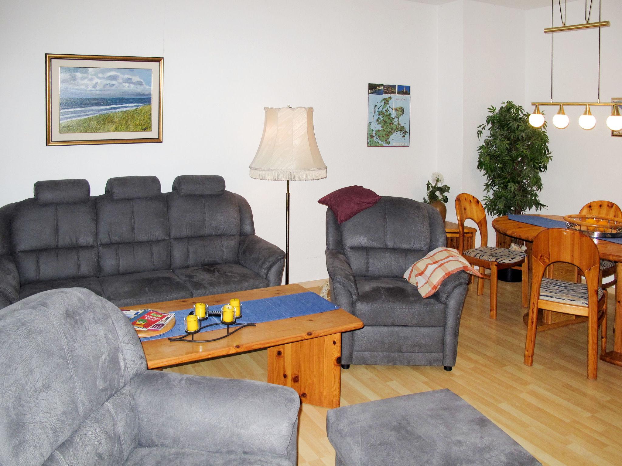 Photo 3 - 1 bedroom Apartment in Glowe with garden