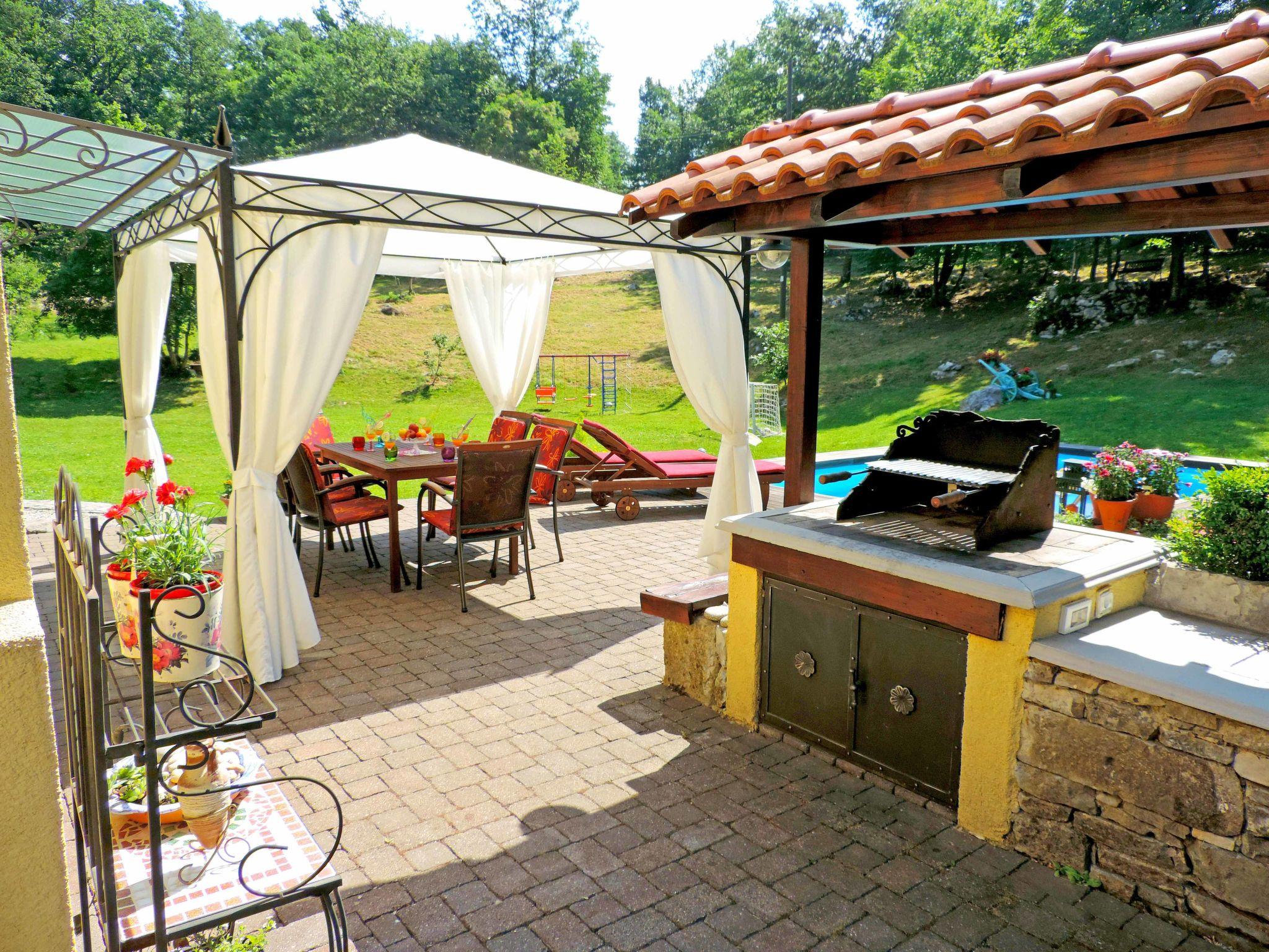 Photo 6 - Maison de 2 chambres à Matulji avec piscine privée et jardin