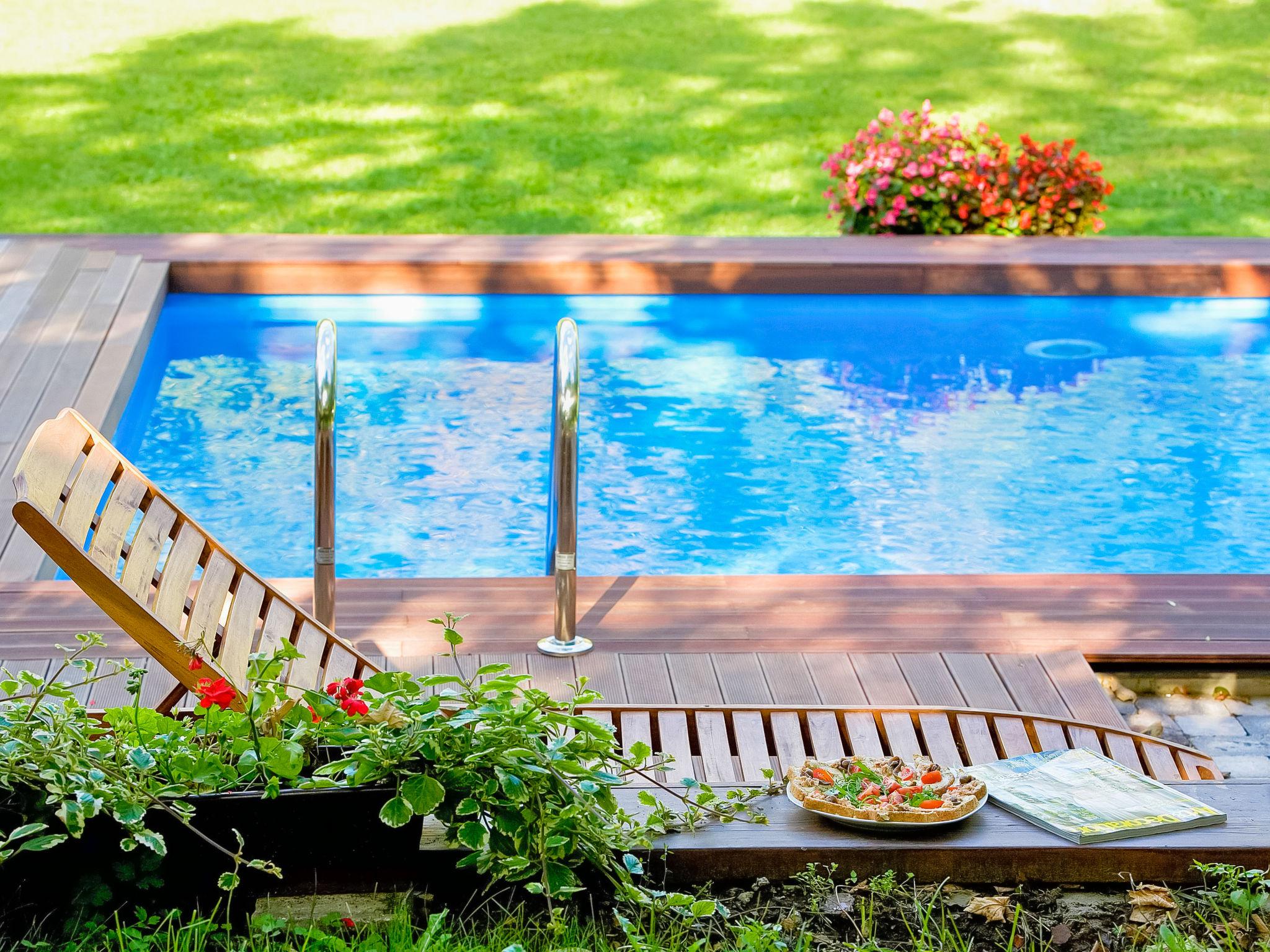 Foto 1 - Casa de 2 quartos em Matulji com piscina privada e jardim