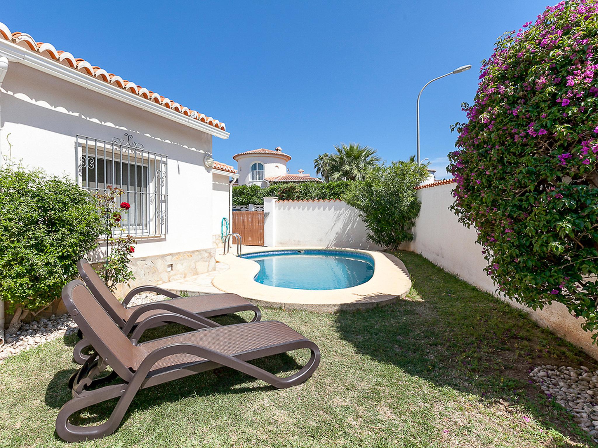 Photo 2 - Maison de 2 chambres à Dénia avec piscine privée et vues à la mer