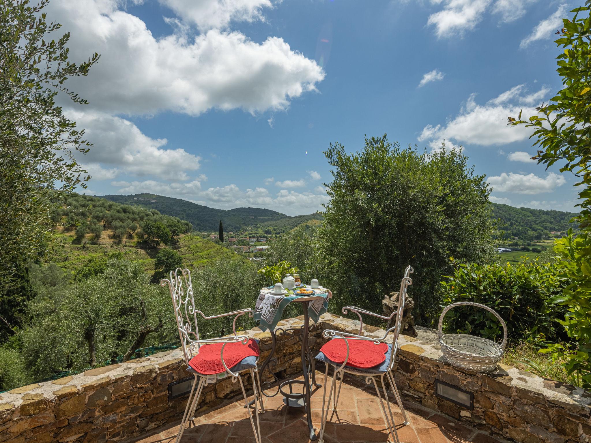 Foto 41 - Casa de 4 quartos em Massarosa com piscina privada e vistas do mar