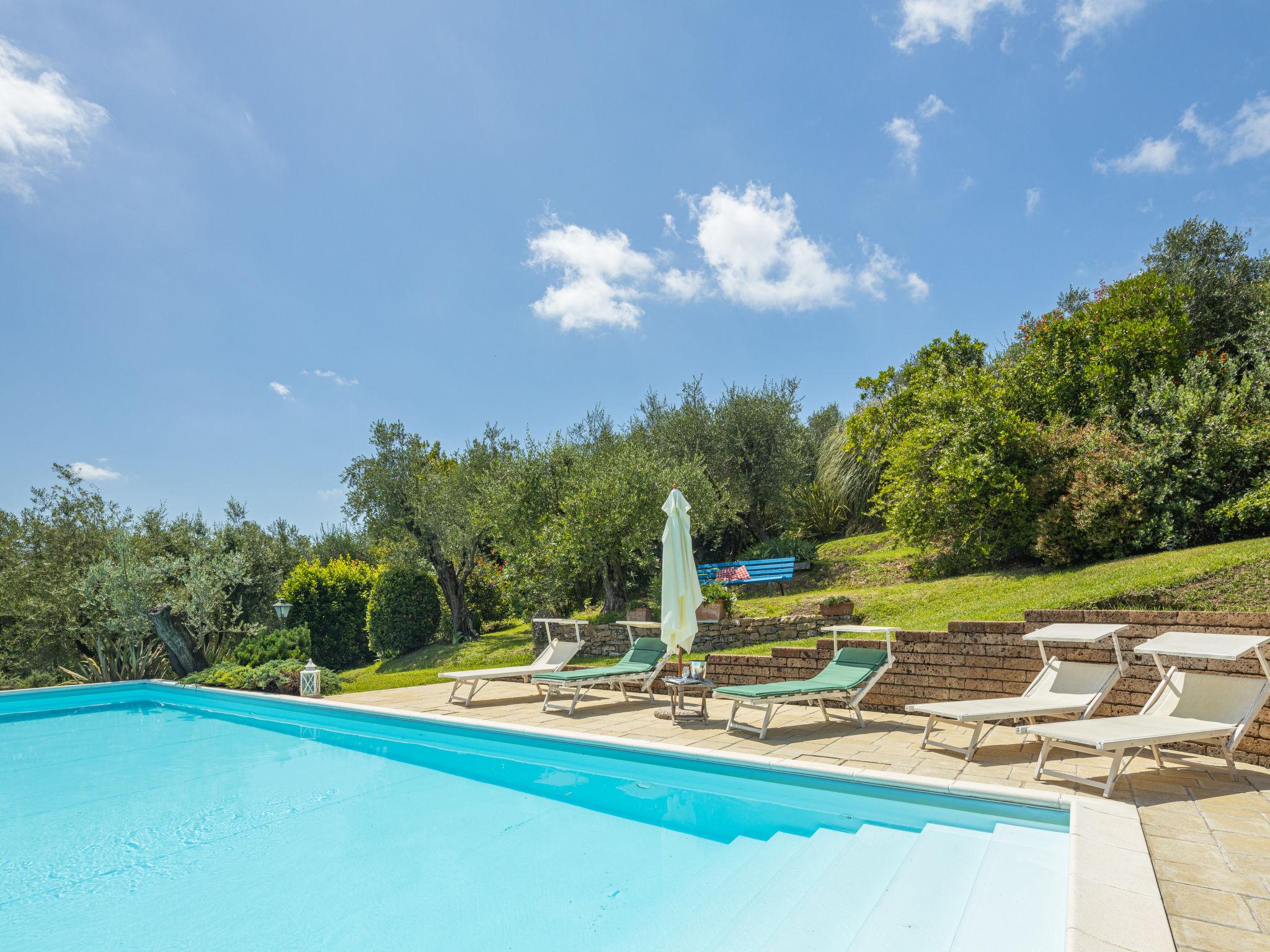 Foto 3 - Casa de 4 habitaciones en Massarosa con piscina privada y vistas al mar