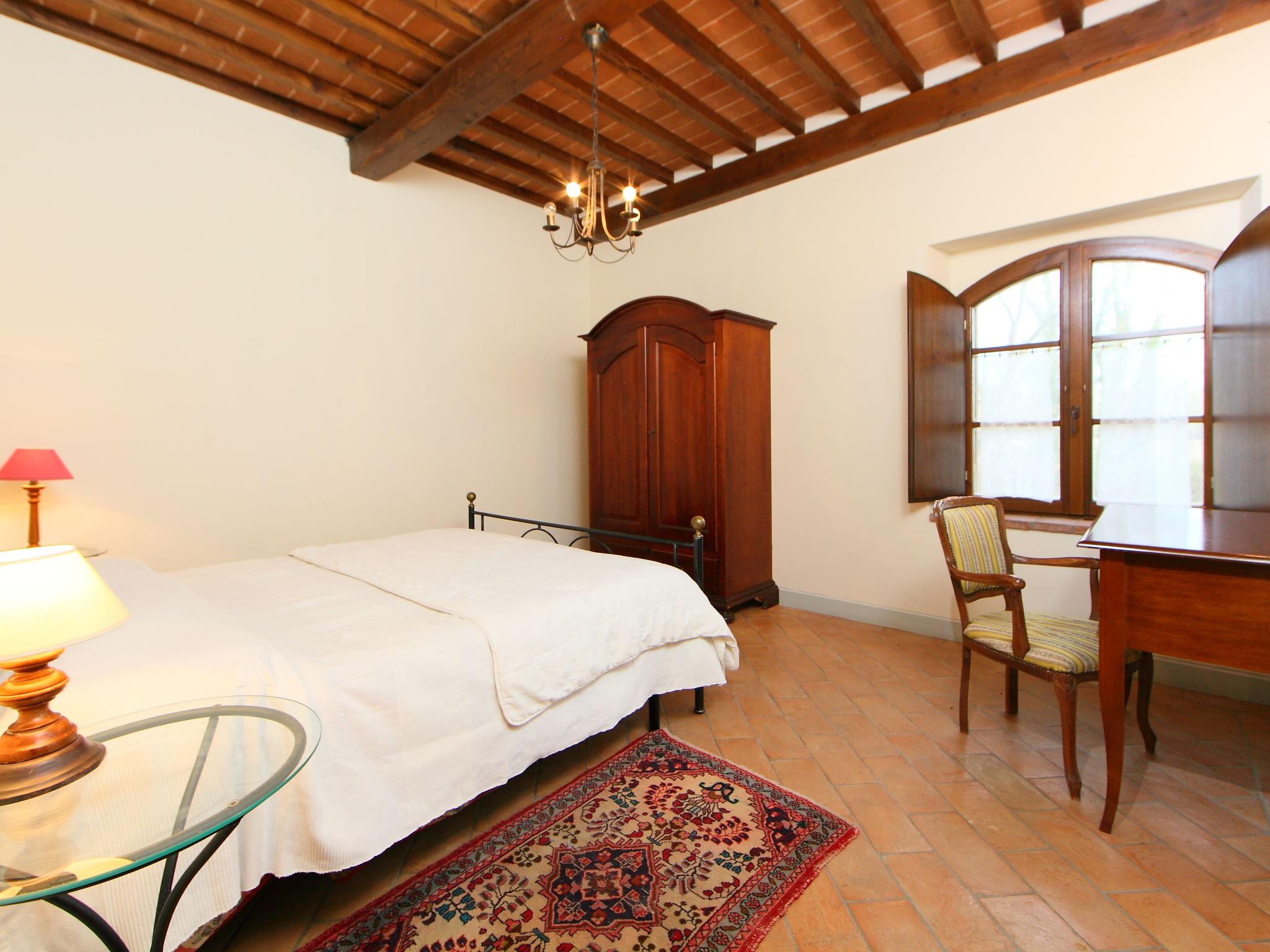 Photo 25 - 5 bedroom House in Casole d'Elsa with private pool and garden