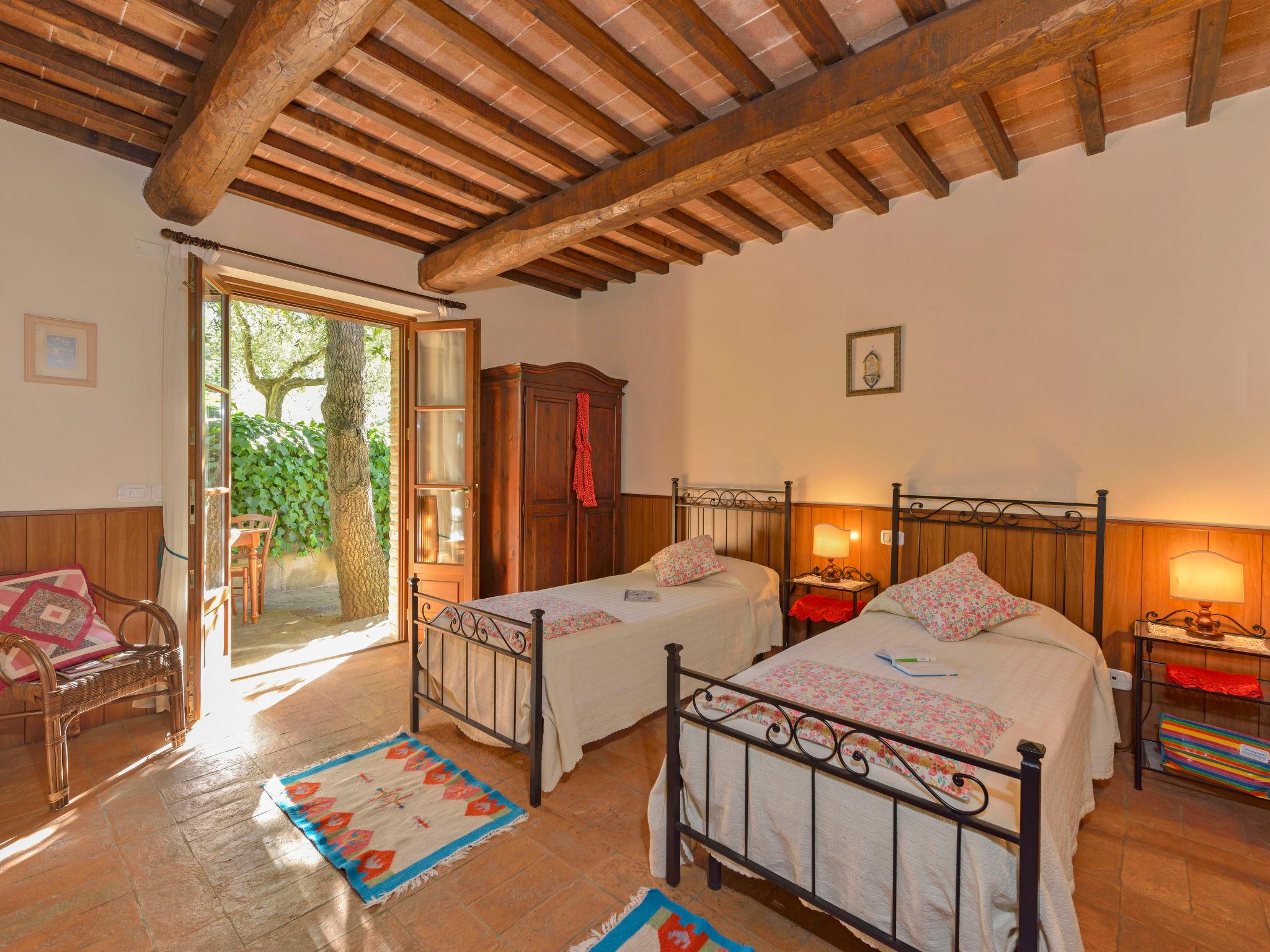 Photo 11 - 2 bedroom House in Paciano with swimming pool and garden