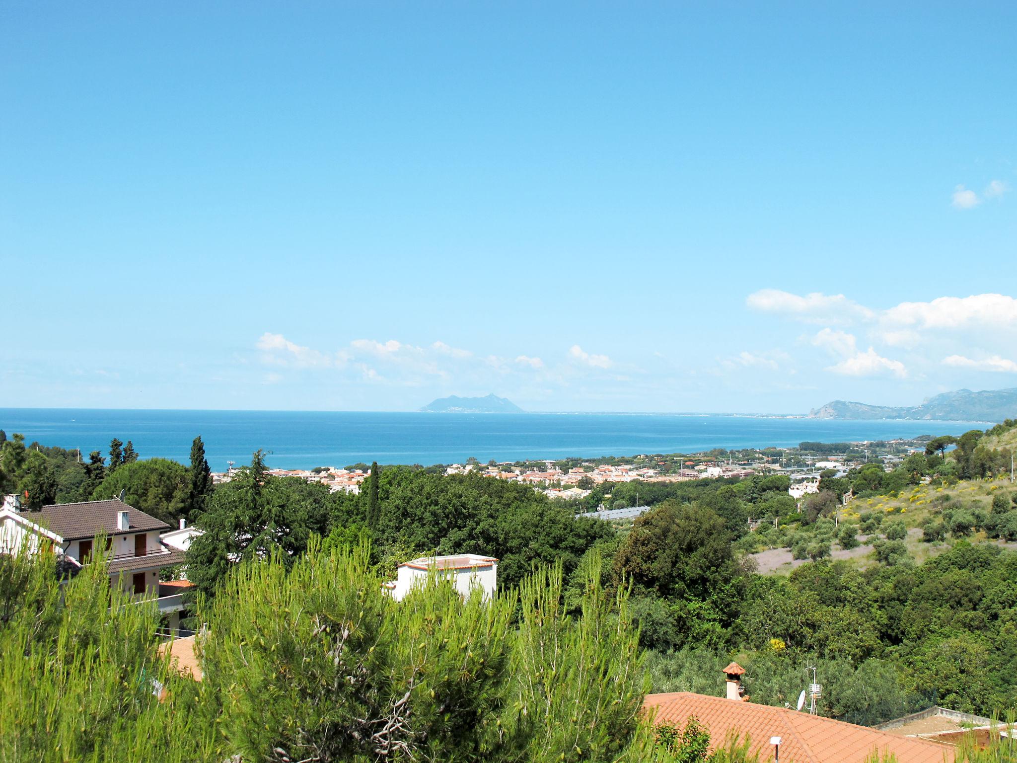 Foto 6 - Appartamento con 1 camera da letto a Sperlonga con piscina e giardino