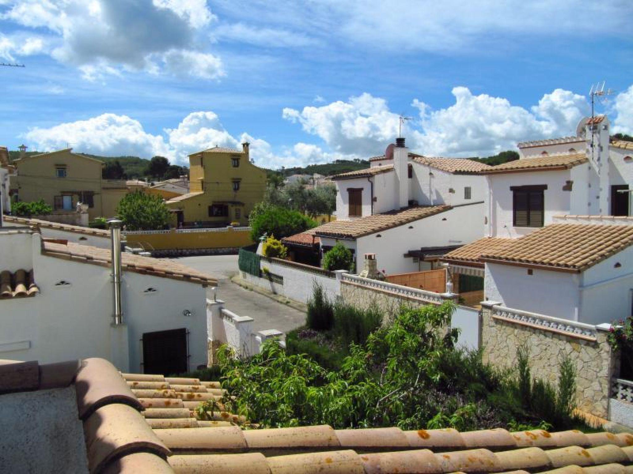 Photo 16 - Maison de 2 chambres à l'Escala avec jardin et vues à la mer