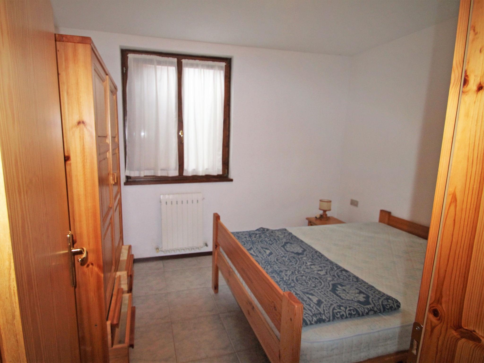 Photo 15 - 1 bedroom Apartment in Ledro with swimming pool and garden