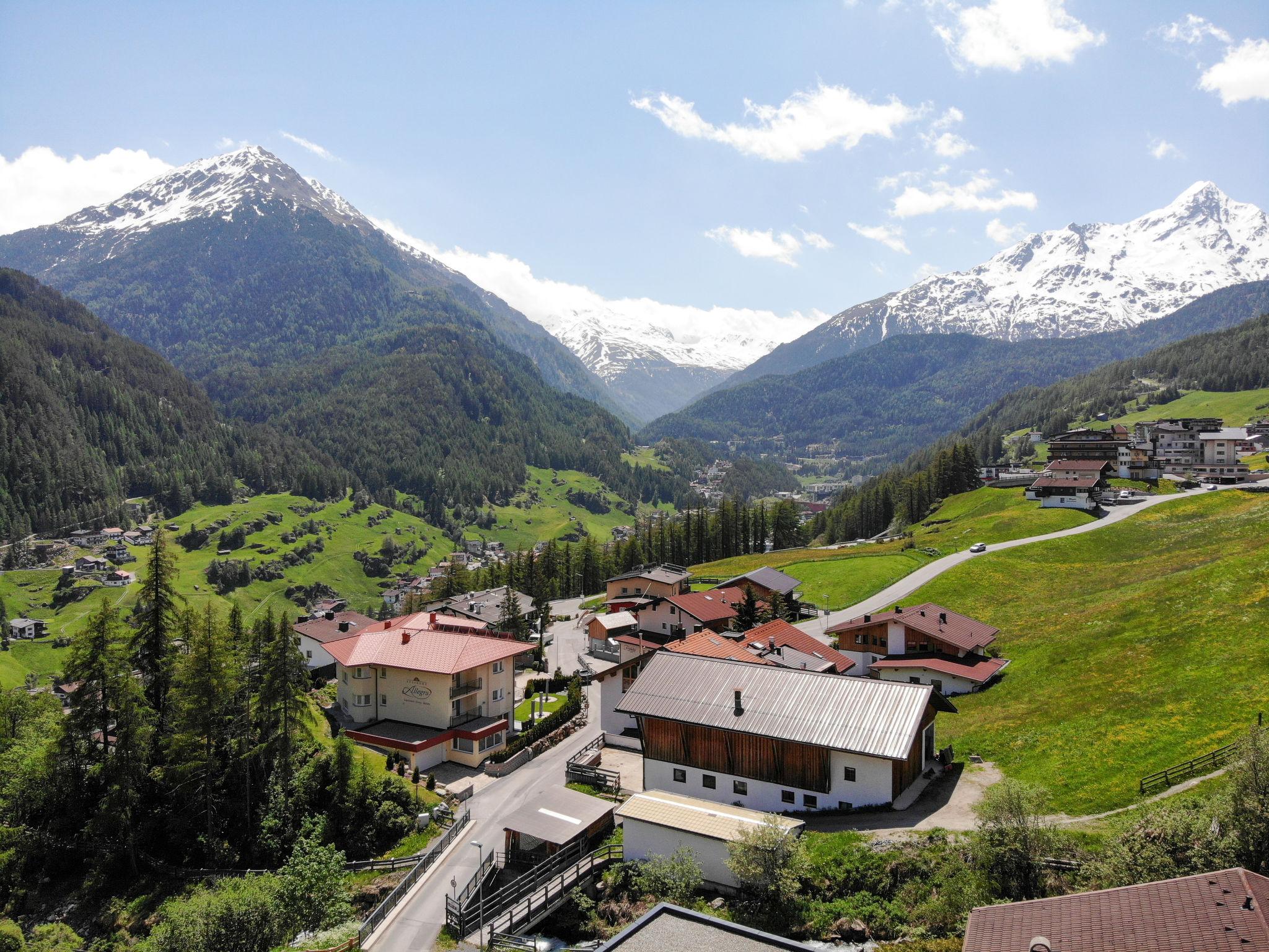 Foto 9 - Apartamento de 2 habitaciones en Sölden con jardín y sauna