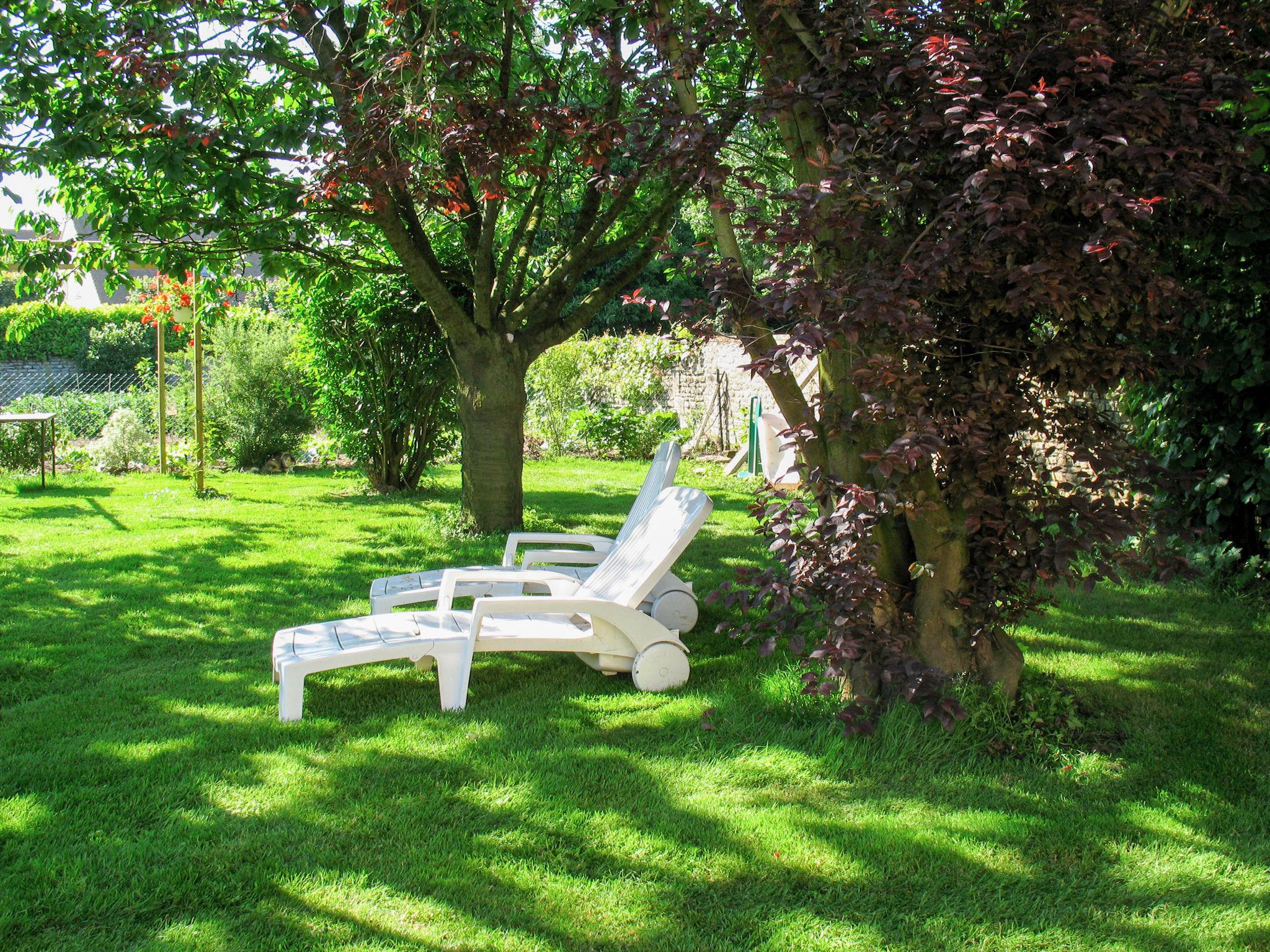 Foto 2 - Casa de 3 quartos em Cambes-en-Plaine com jardim e terraço