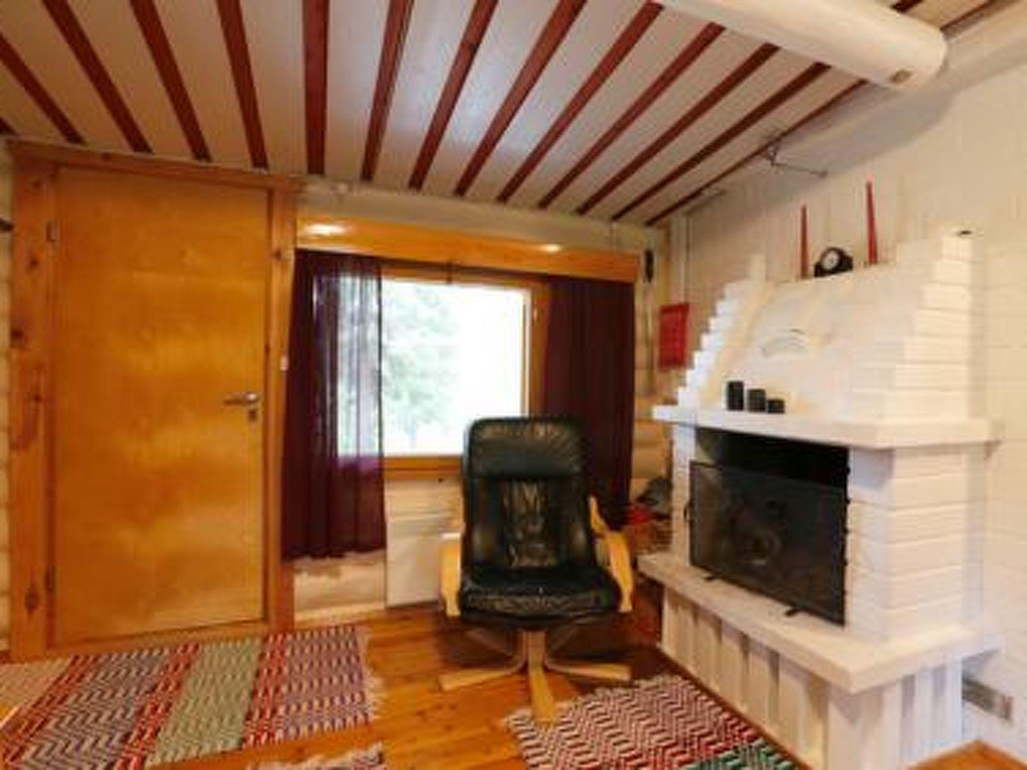 Foto 8 - Haus mit 2 Schlafzimmern in Kolari mit sauna und blick auf die berge