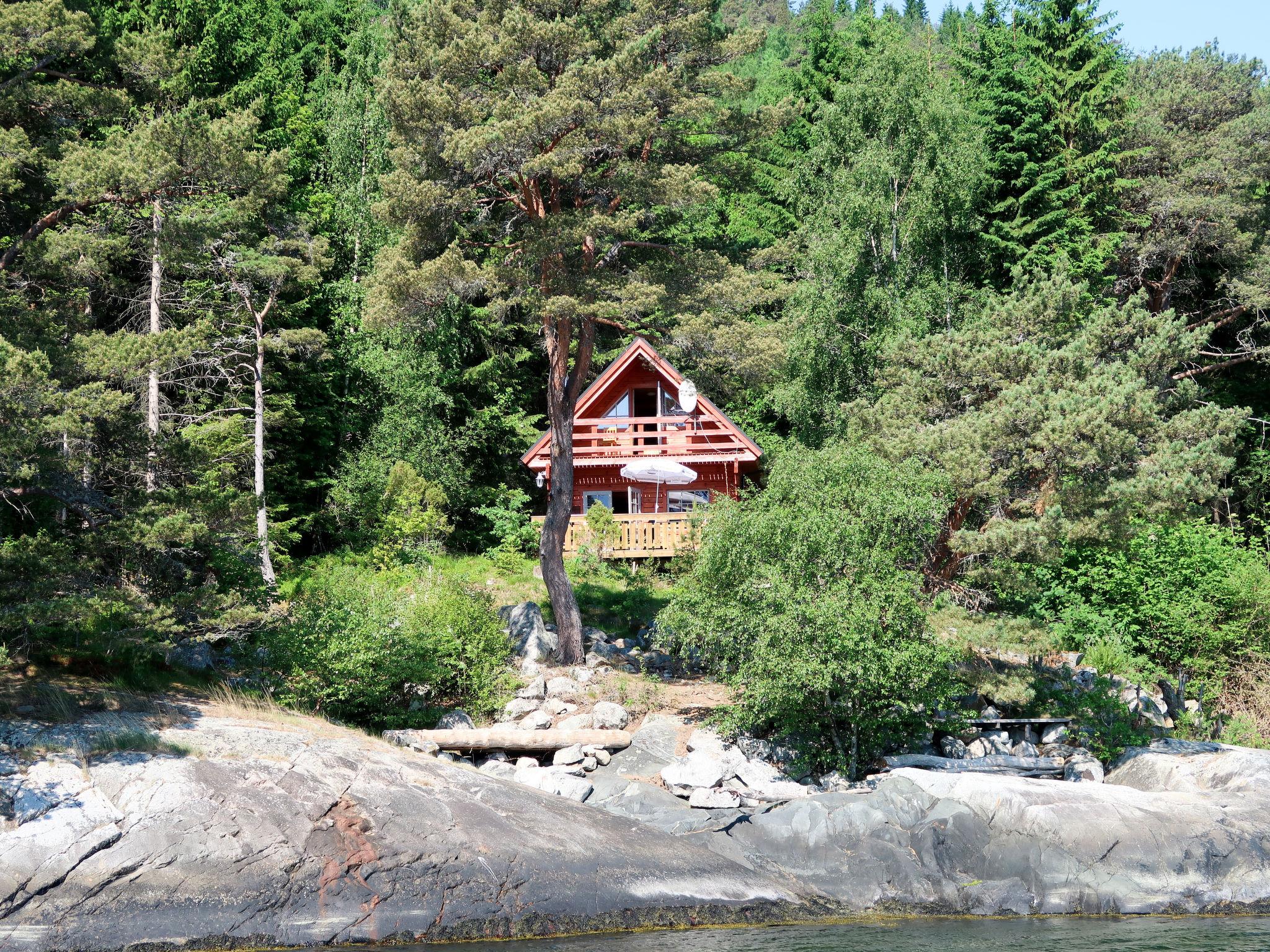 Foto 16 - Casa de 3 quartos em Balestrand com terraço e sauna