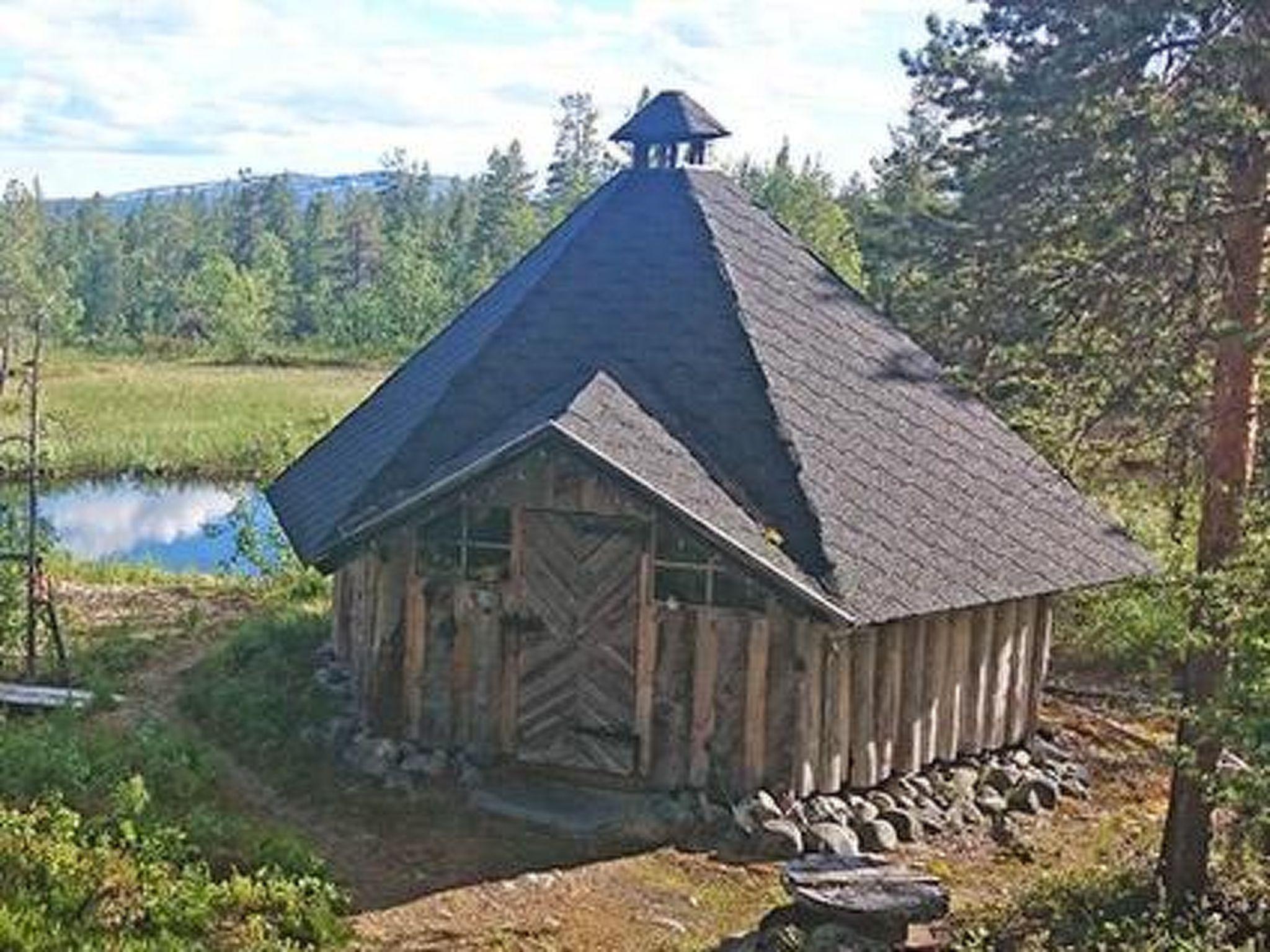 Foto 42 - Haus mit 1 Schlafzimmer in Enontekiö mit sauna und blick auf die berge