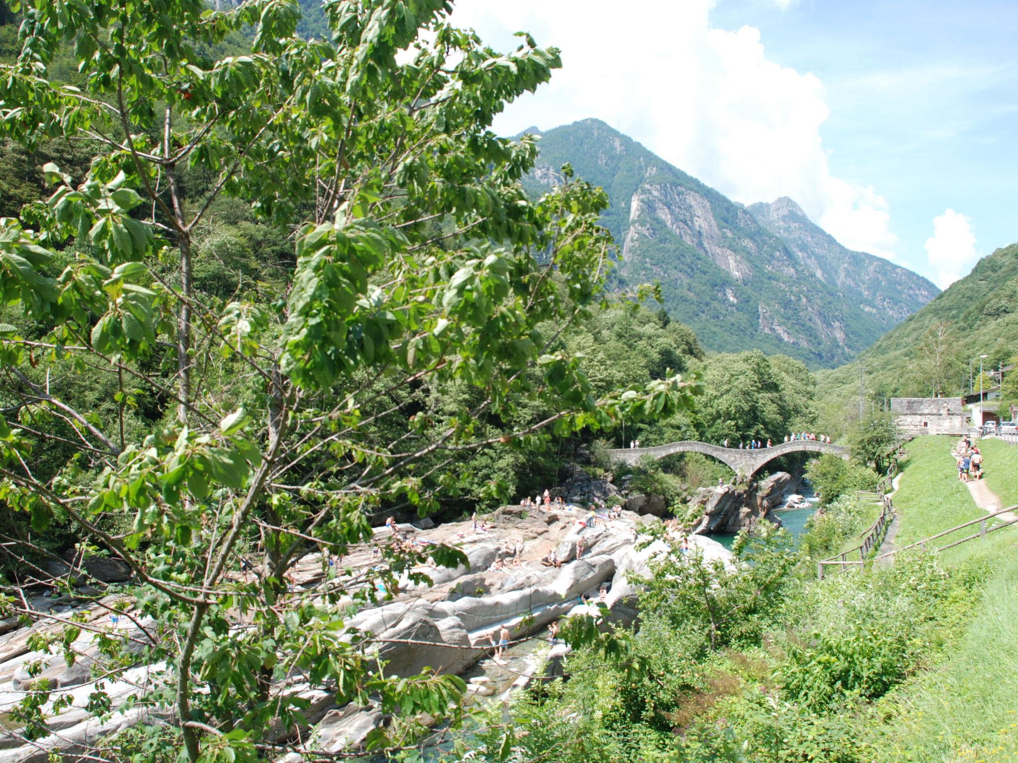 Photo 41 - 3 bedroom House in Verzasca with garden and mountain view