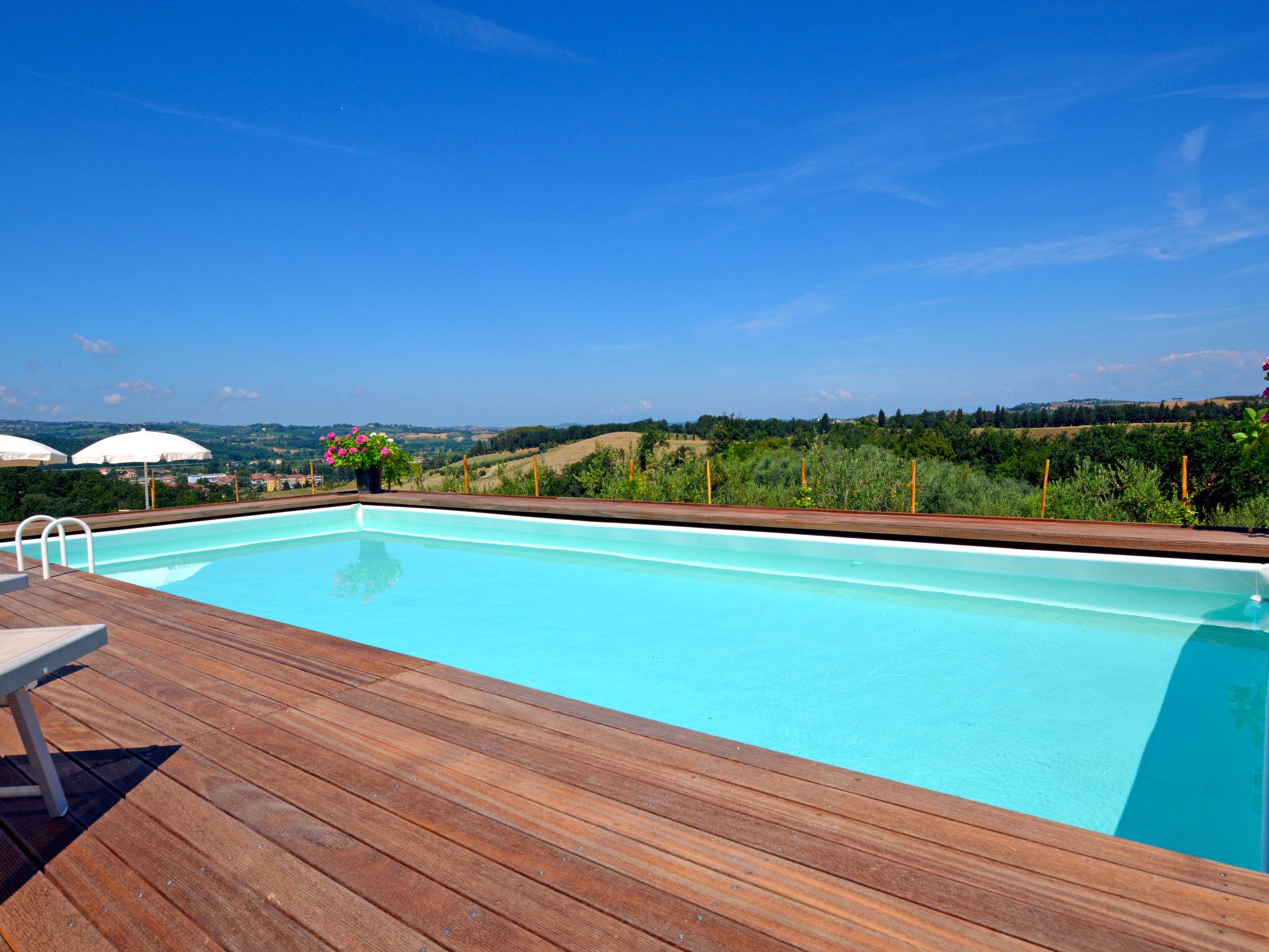 Foto 1 - Apartment mit 2 Schlafzimmern in Certaldo mit schwimmbad und garten