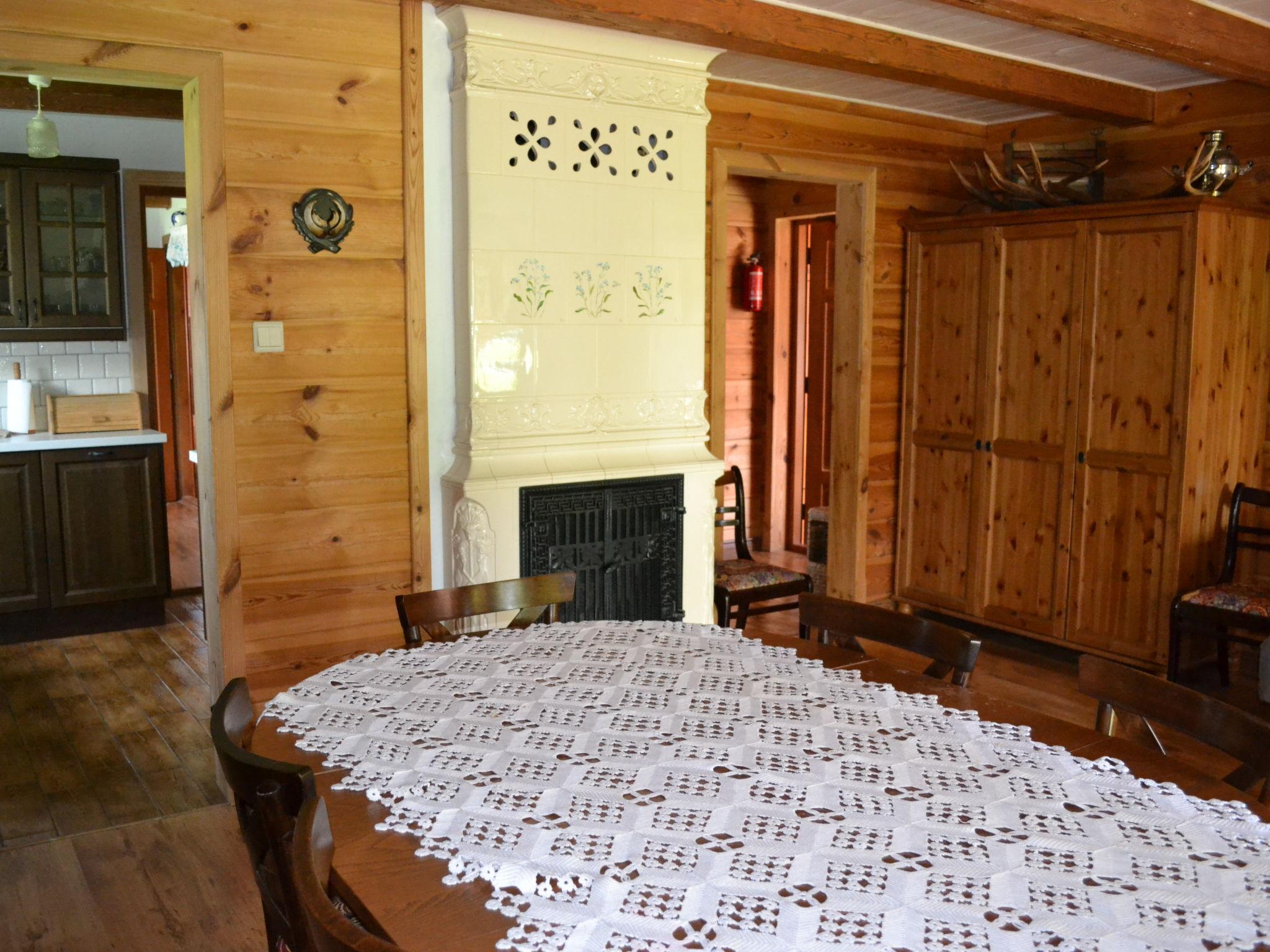 Photo 11 - Maison de 3 chambres à Białowieża avec jardin et terrasse