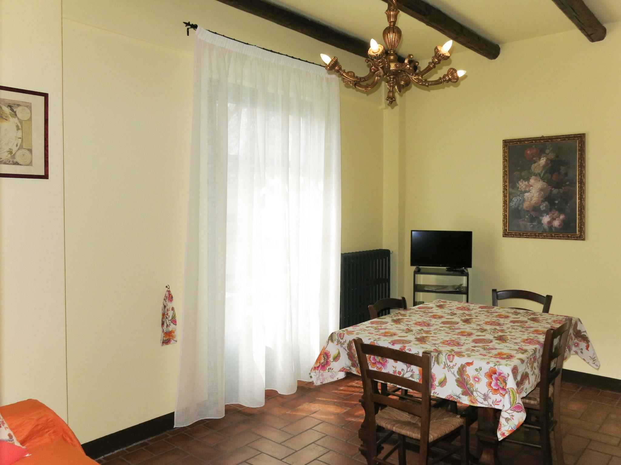Foto 9 - Apartamento de 1 habitación en Vigliano d'Asti con piscina y jardín