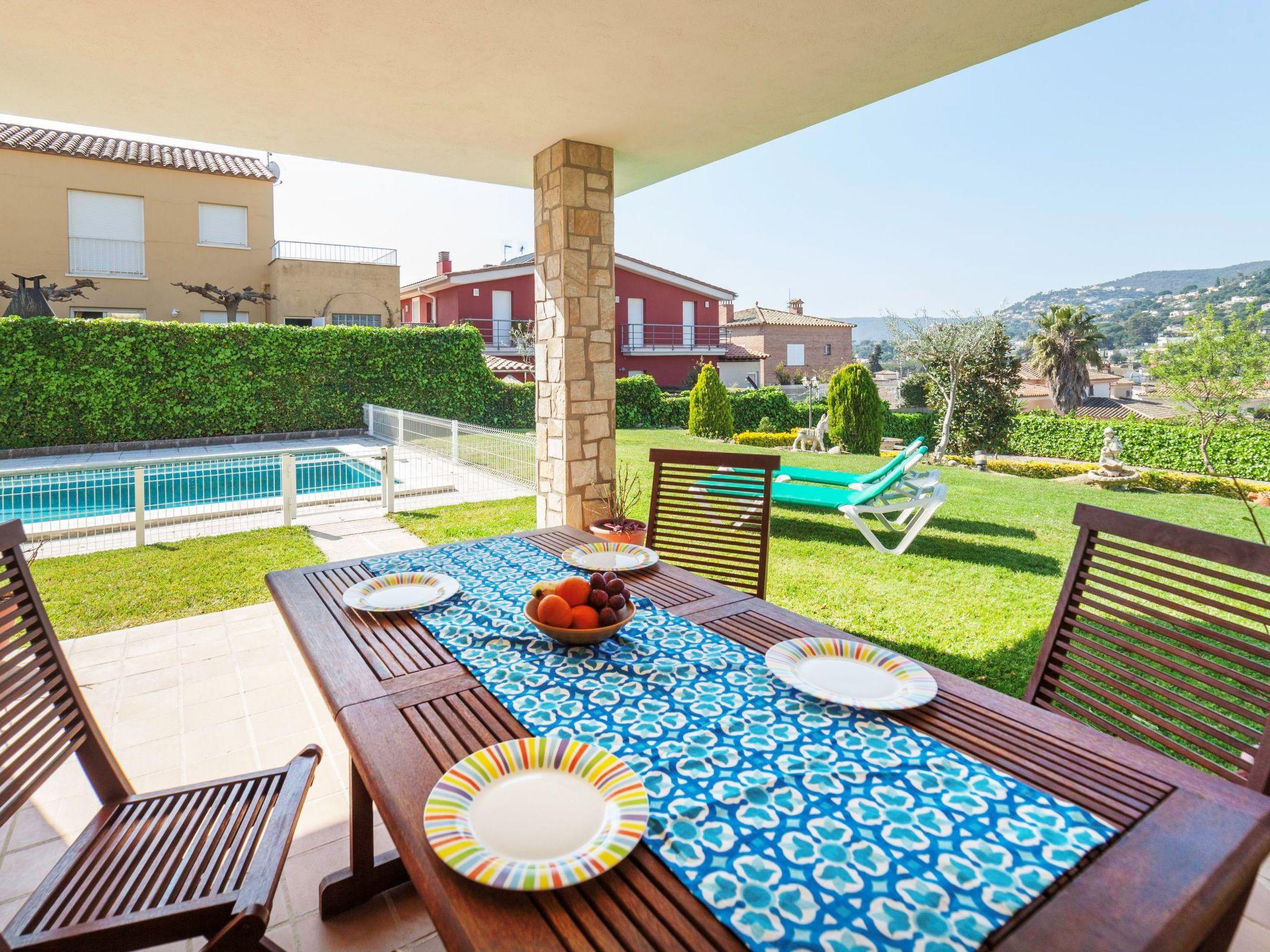 Photo 2 - 6 bedroom House in Calonge i Sant Antoni with private pool and garden