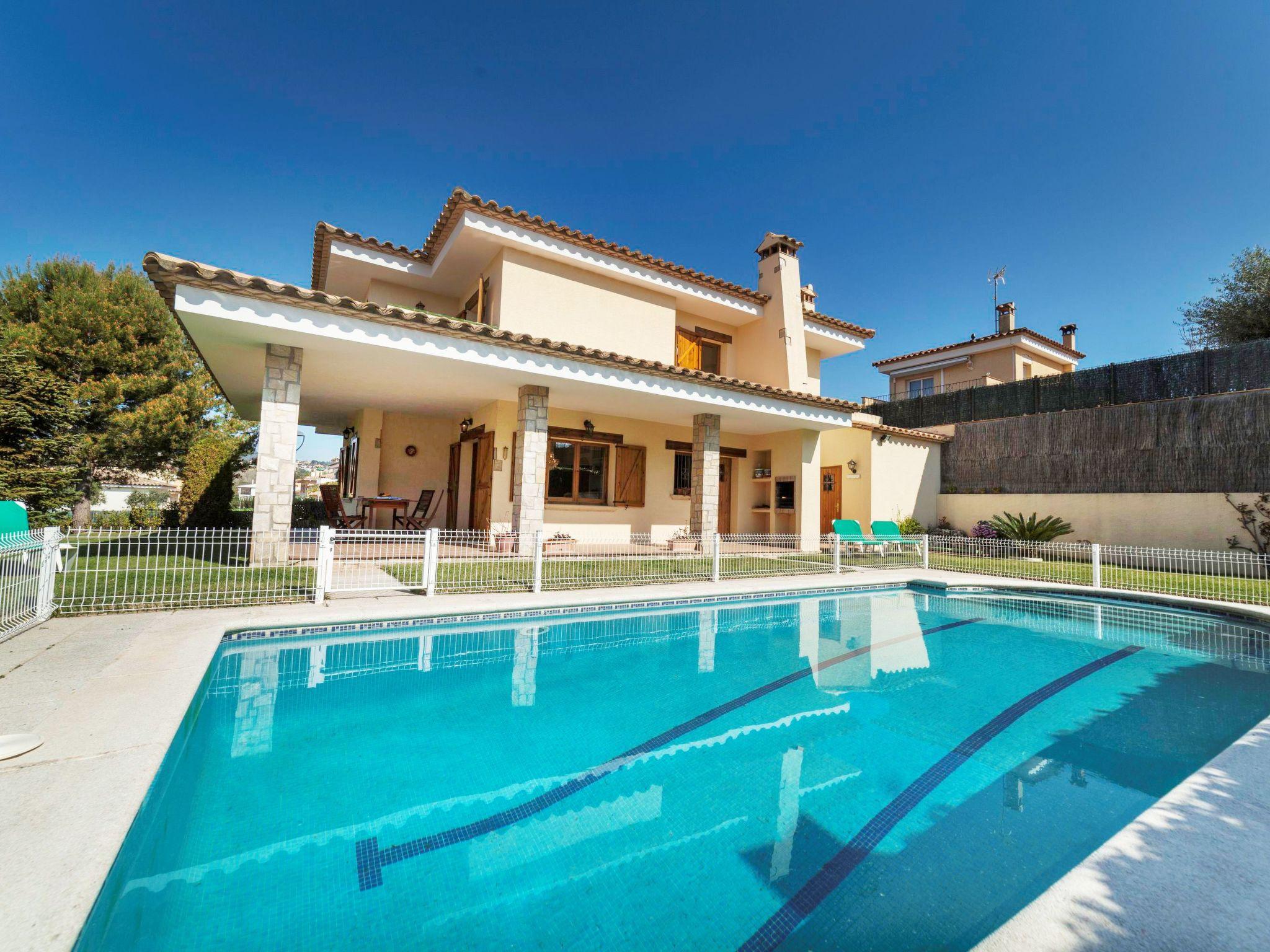 Foto 1 - Haus mit 6 Schlafzimmern in Calonge i Sant Antoni mit privater pool und blick aufs meer