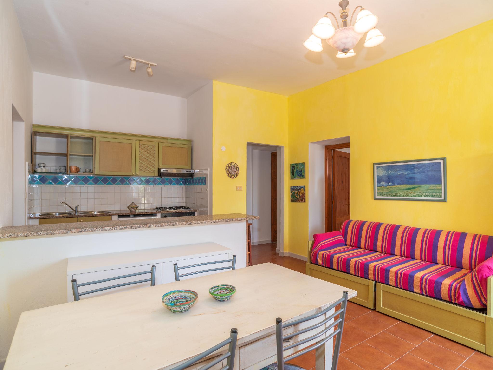 Photo 5 - 2 bedroom House in Santa Maria Coghinas with garden and terrace