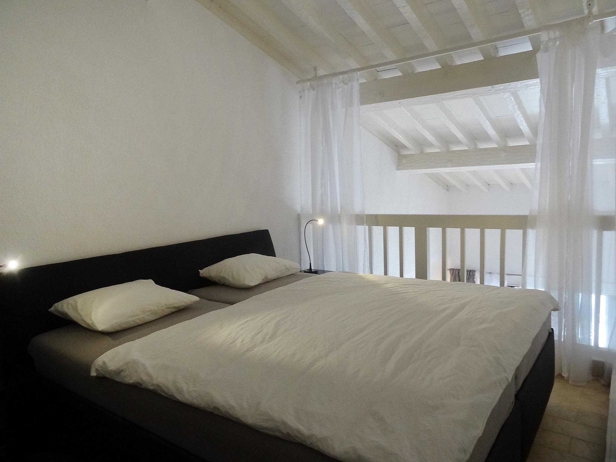 Photo 5 - 1 bedroom Apartment in Cogolin with terrace and sea view