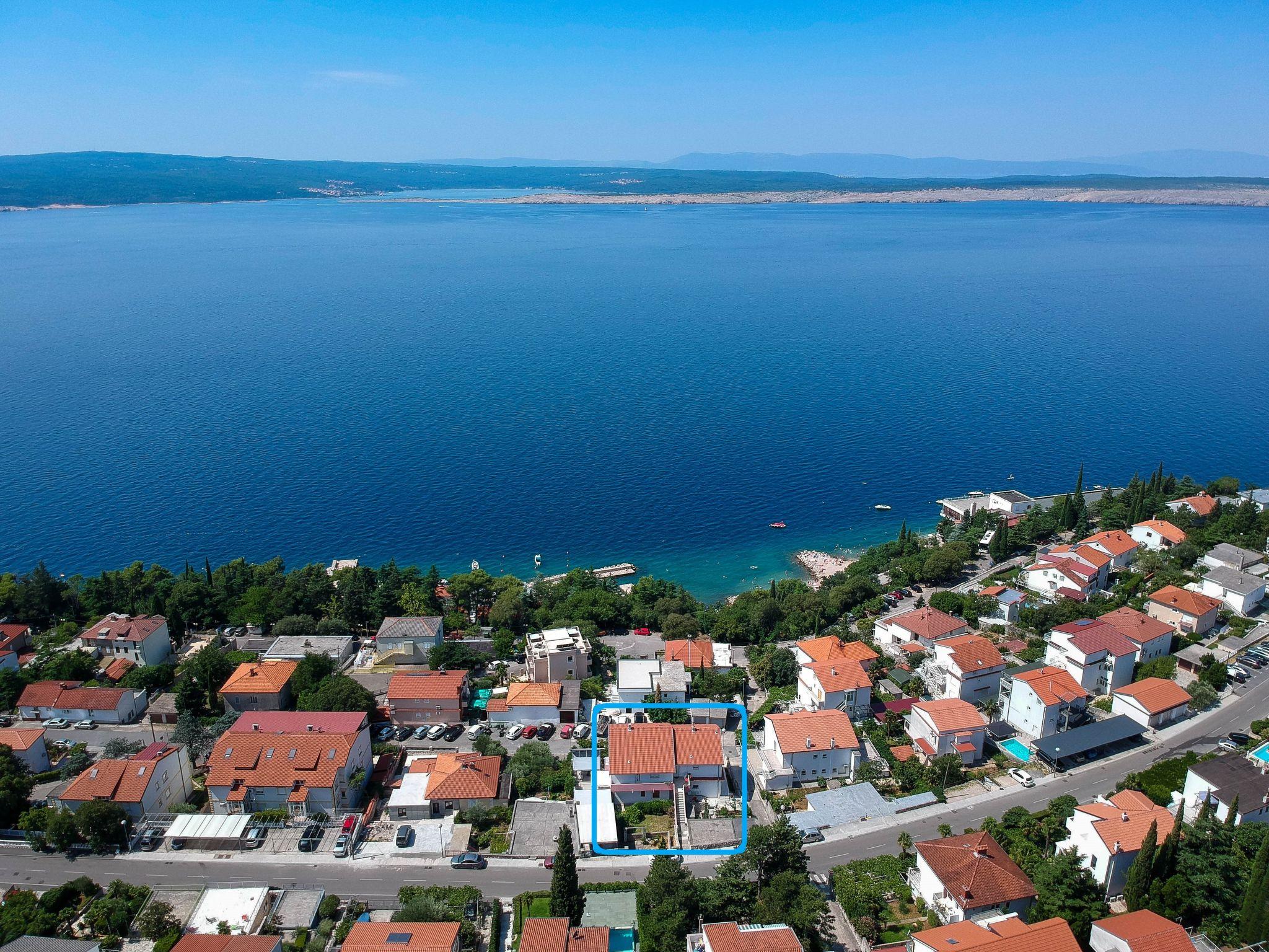 Photo 2 - Appartement de 2 chambres à Crikvenica avec terrasse et vues à la mer