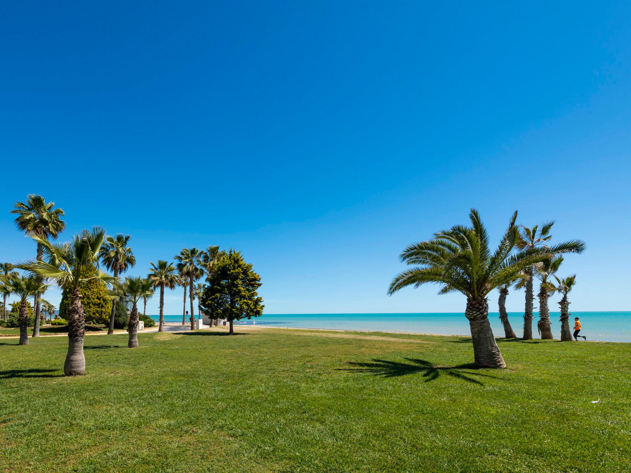 Foto 27 - Appartamento con 2 camere da letto a Oropesa del Mar con piscina e vista mare