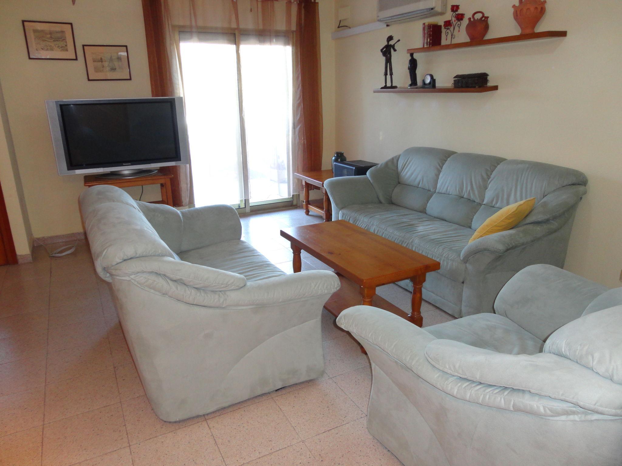 Photo 11 - 3 bedroom House in Tarragona with swimming pool and sea view