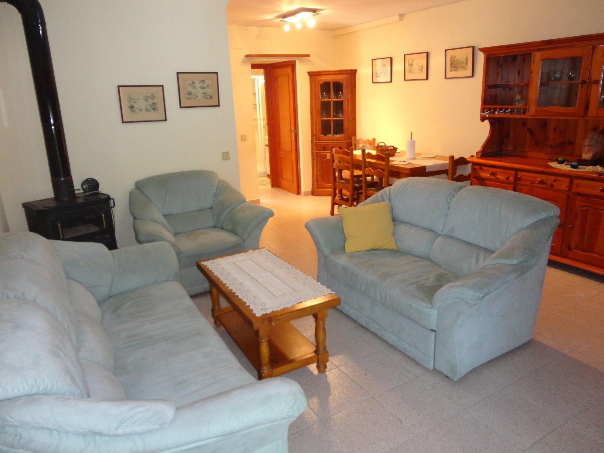 Photo 10 - 3 bedroom House in Tarragona with swimming pool and sea view