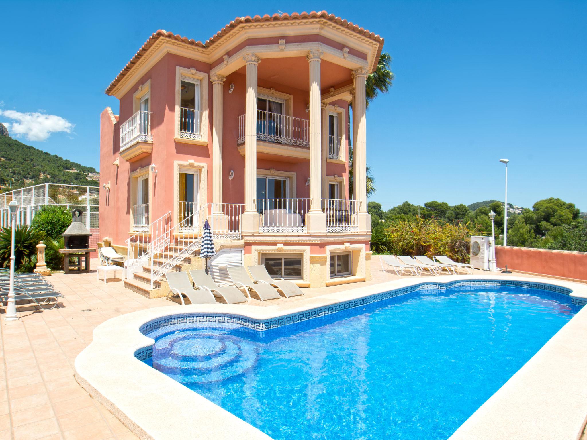 Foto 27 - Casa de 9 quartos em Calp com piscina privada e jardim