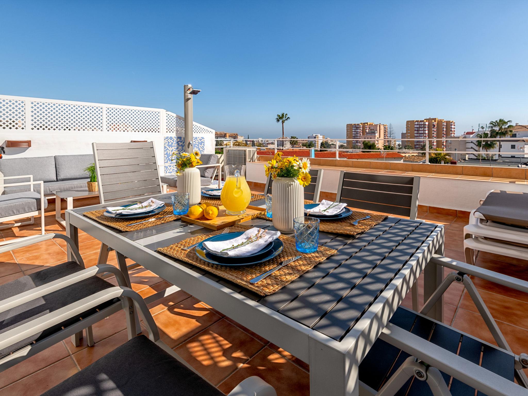 Foto 43 - Apartment mit 2 Schlafzimmern in Benalmádena mit terrasse und blick aufs meer