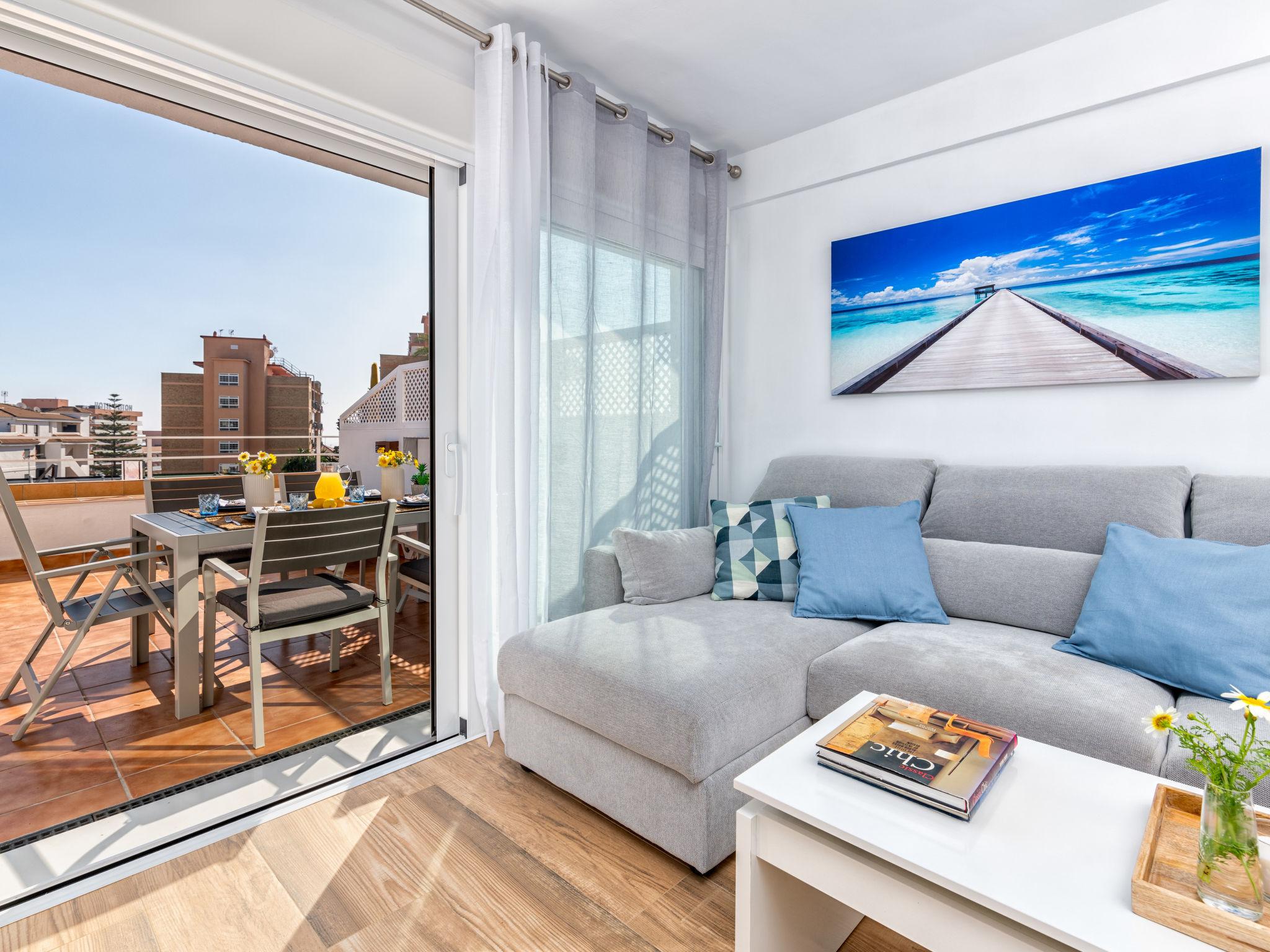 Foto 7 - Apartamento de 2 quartos em Benalmádena com terraço e vistas do mar