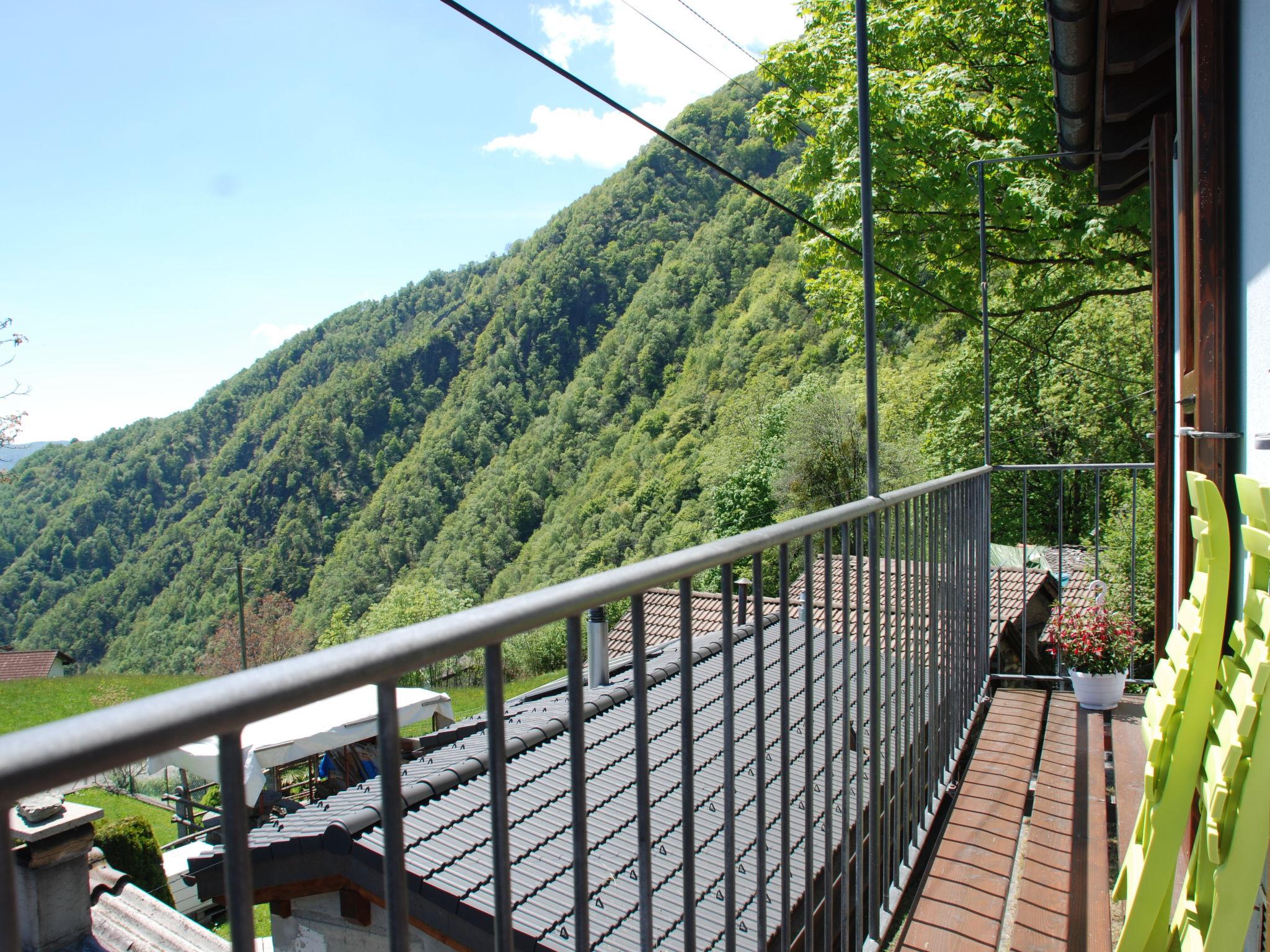 Photo 22 - 1 bedroom House in Brissago with garden and mountain view