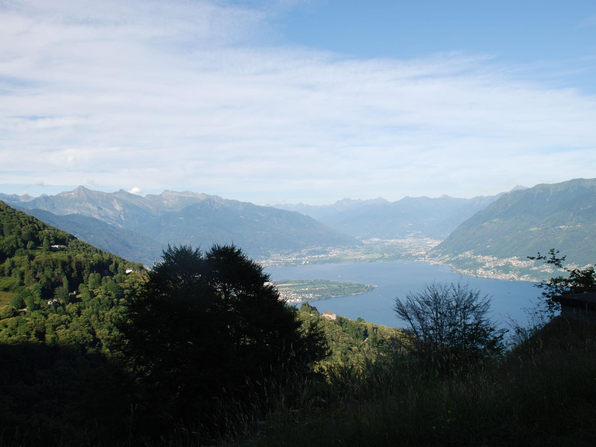 Foto 37 - Haus mit 1 Schlafzimmer in Brissago mit garten