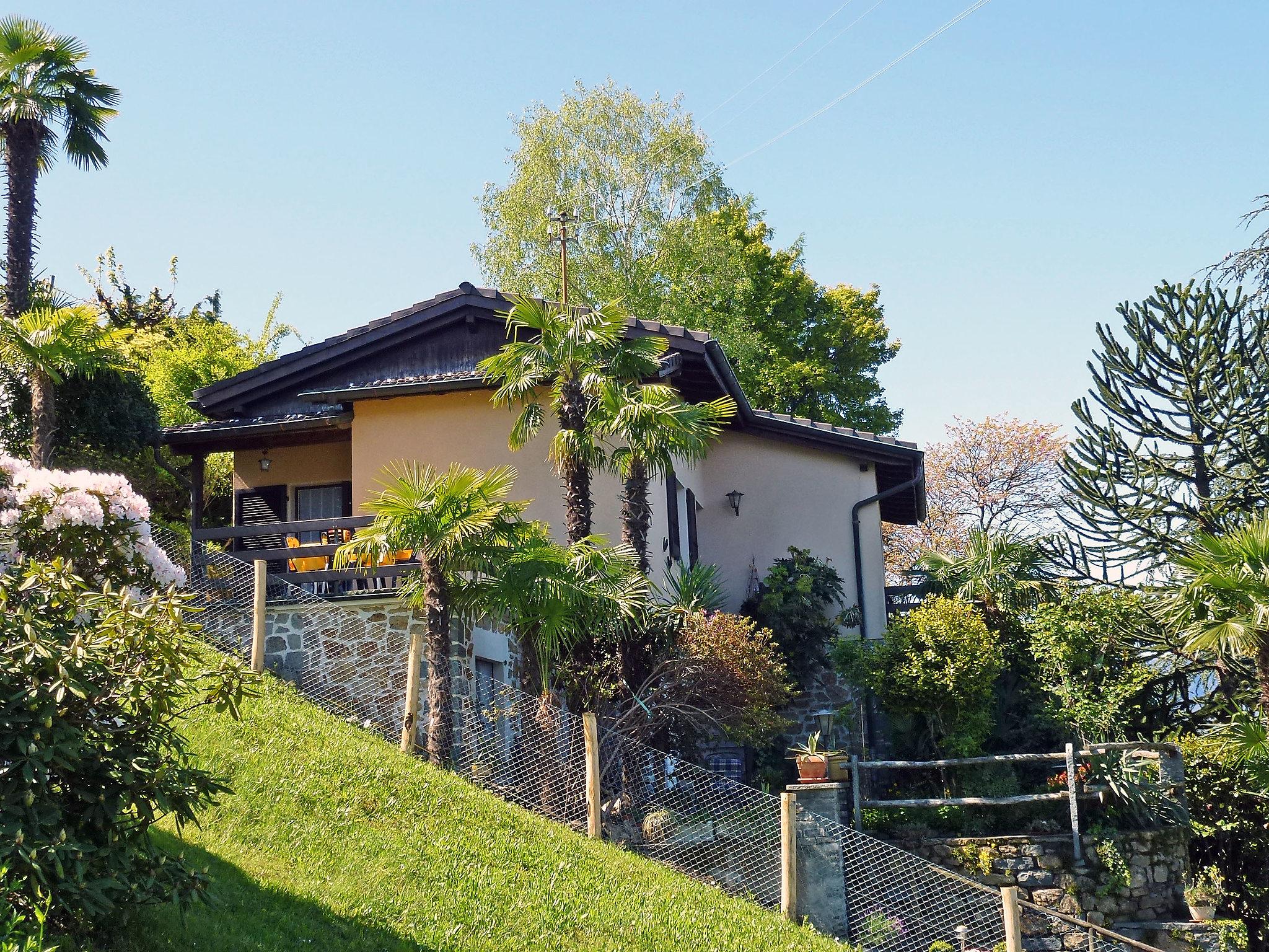 Photo 13 - Apartment in Gambarogno with garden