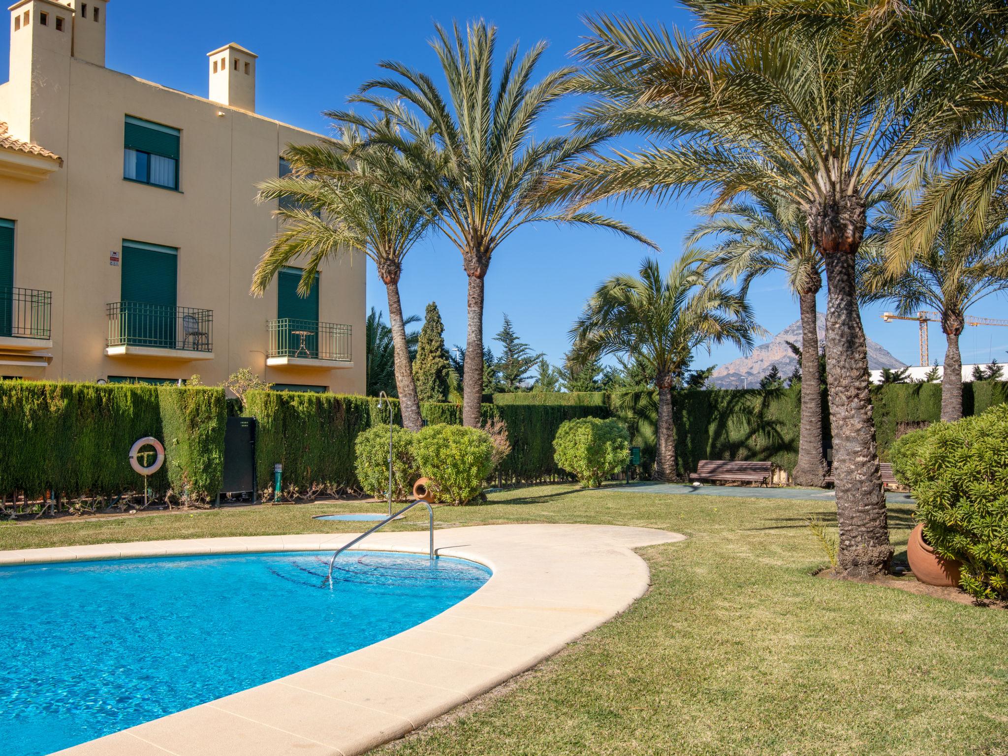 Foto 30 - Casa con 4 camere da letto a Jávea con piscina e giardino