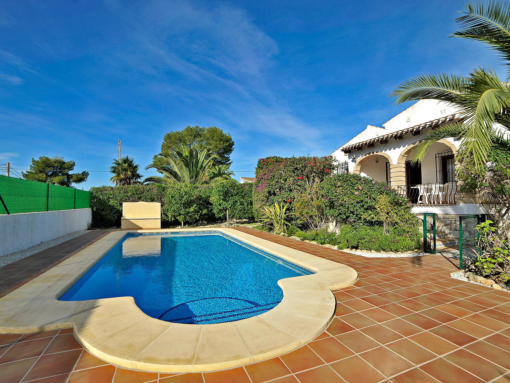 Photo 3 - 2 bedroom House in Jávea with private pool and sea view