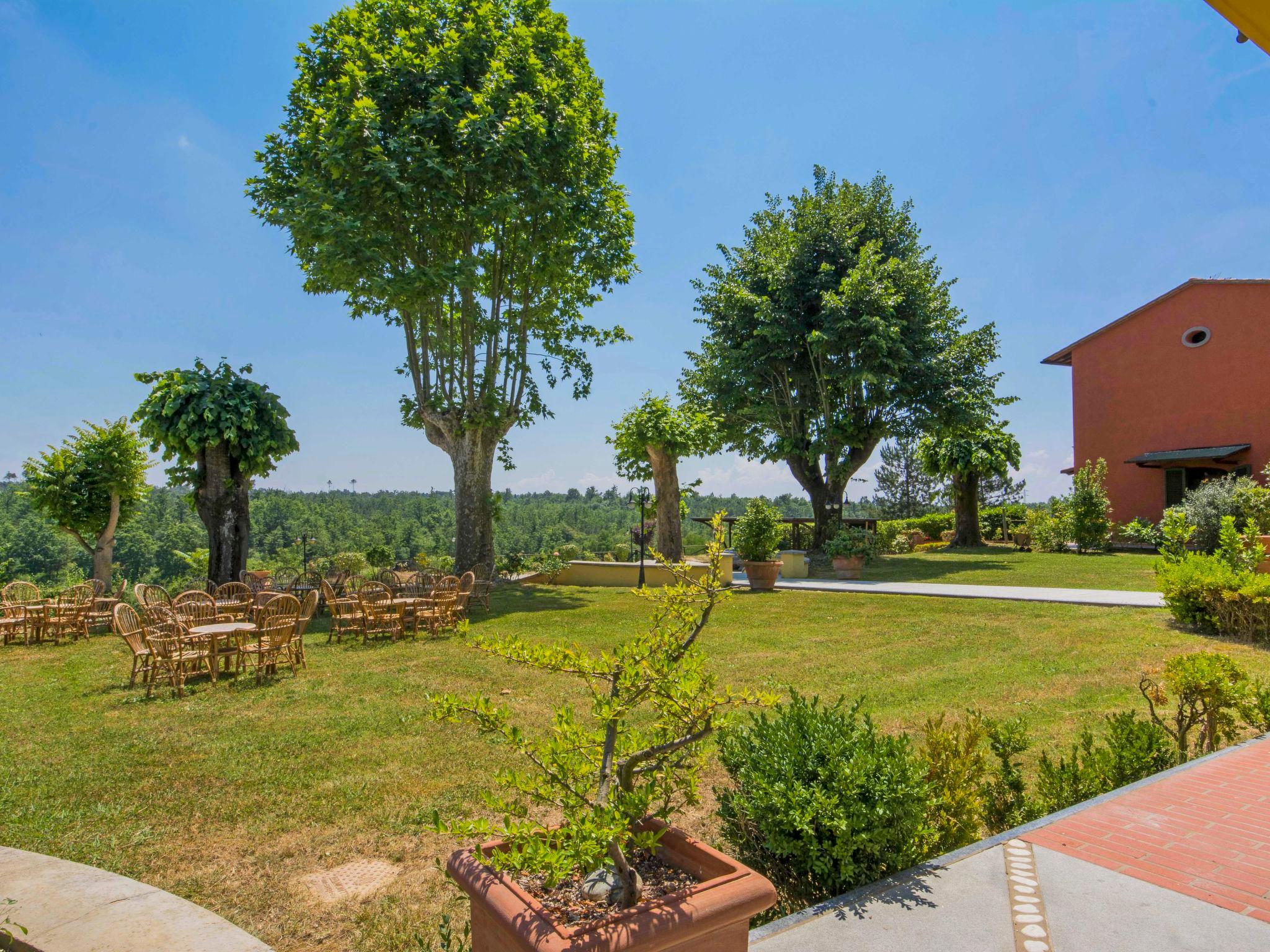 Foto 41 - Casa de 8 habitaciones en Fucecchio con piscina privada y jardín