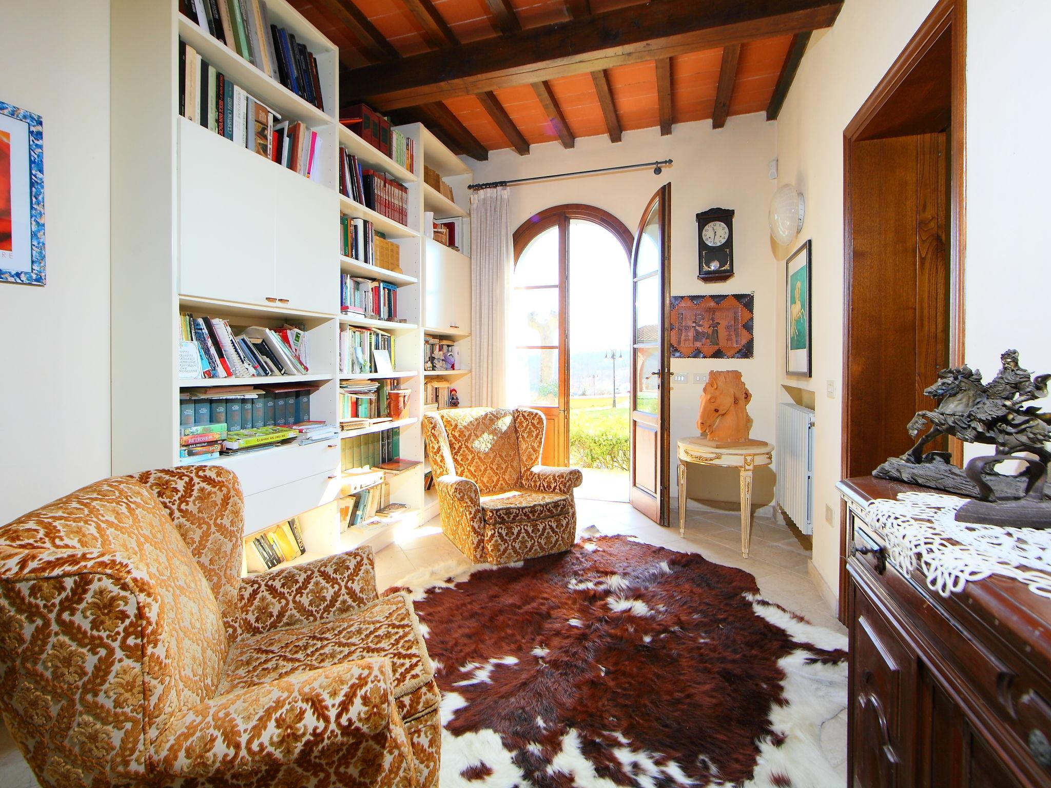 Photo 4 - 8 bedroom House in Fucecchio with private pool and garden