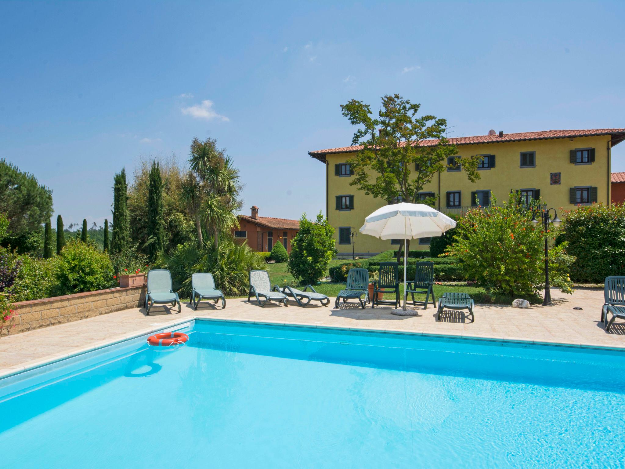 Foto 1 - Casa con 8 camere da letto a Fucecchio con piscina privata e giardino