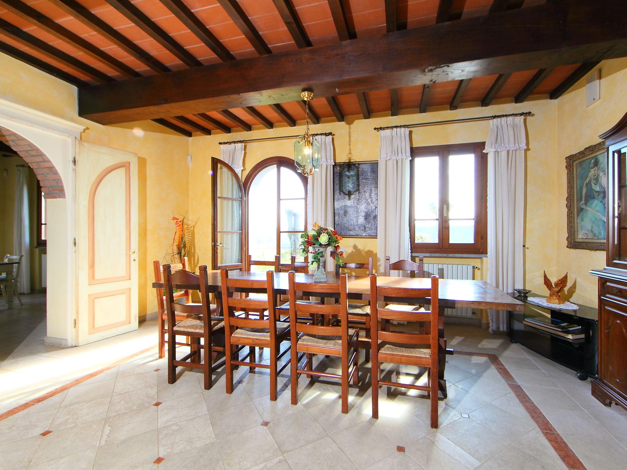 Photo 10 - 8 bedroom House in Fucecchio with private pool and garden