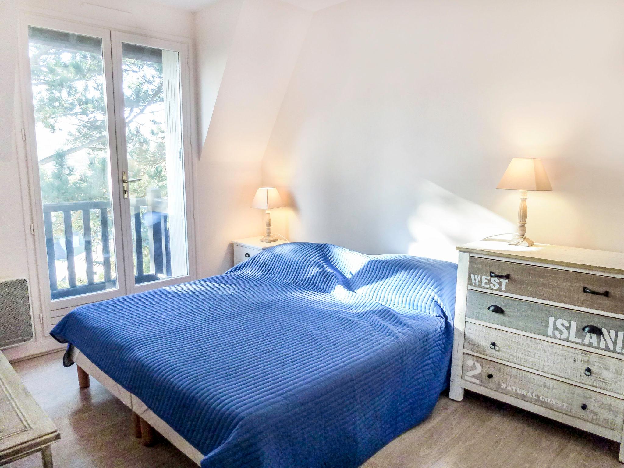 Foto 9 - Apartamento de 2 habitaciones en Benerville-sur-Mer con vistas al mar
