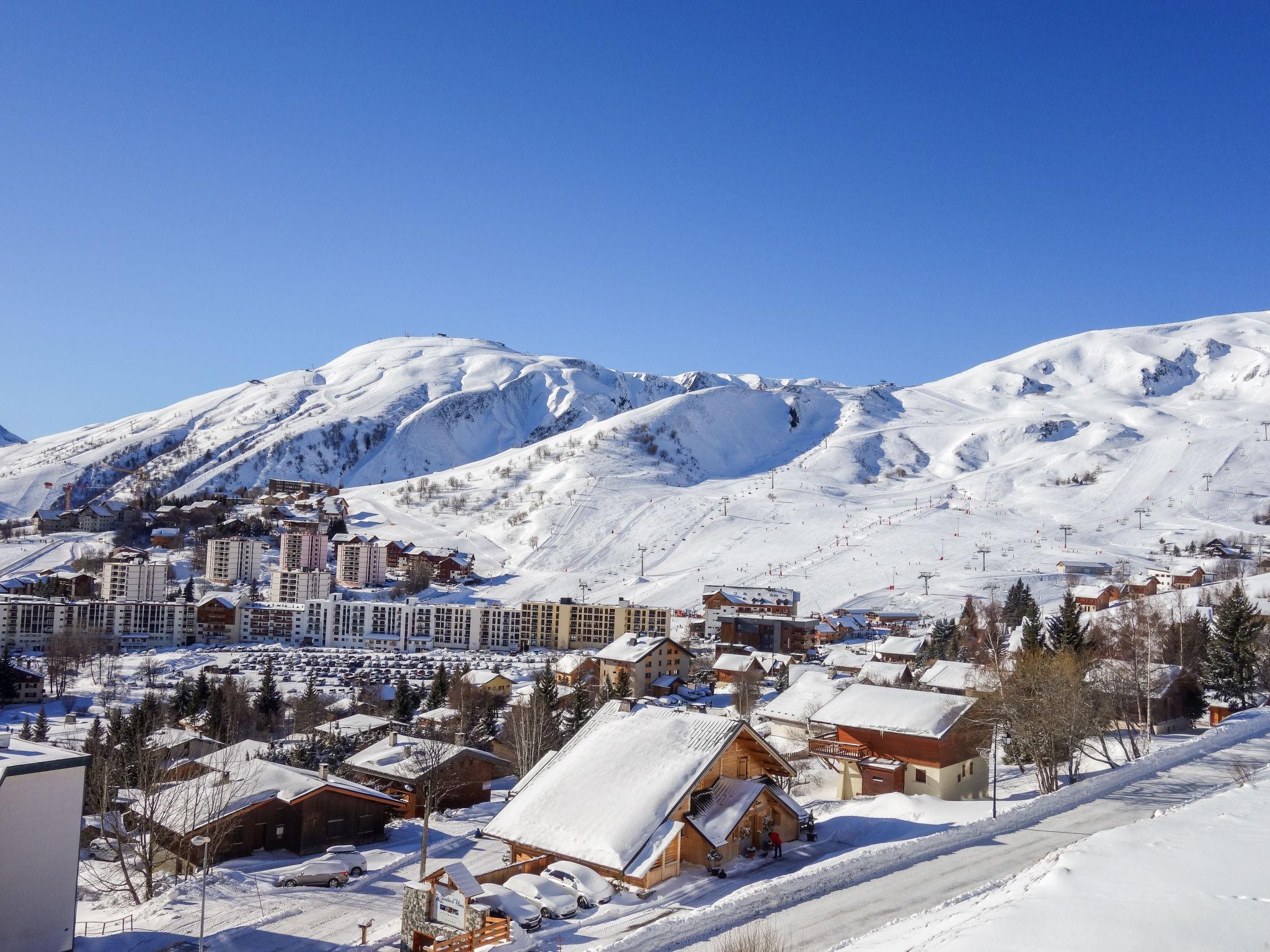 Photo 15 - 2 bedroom Apartment in Fontcouverte-la-Toussuire with mountain view