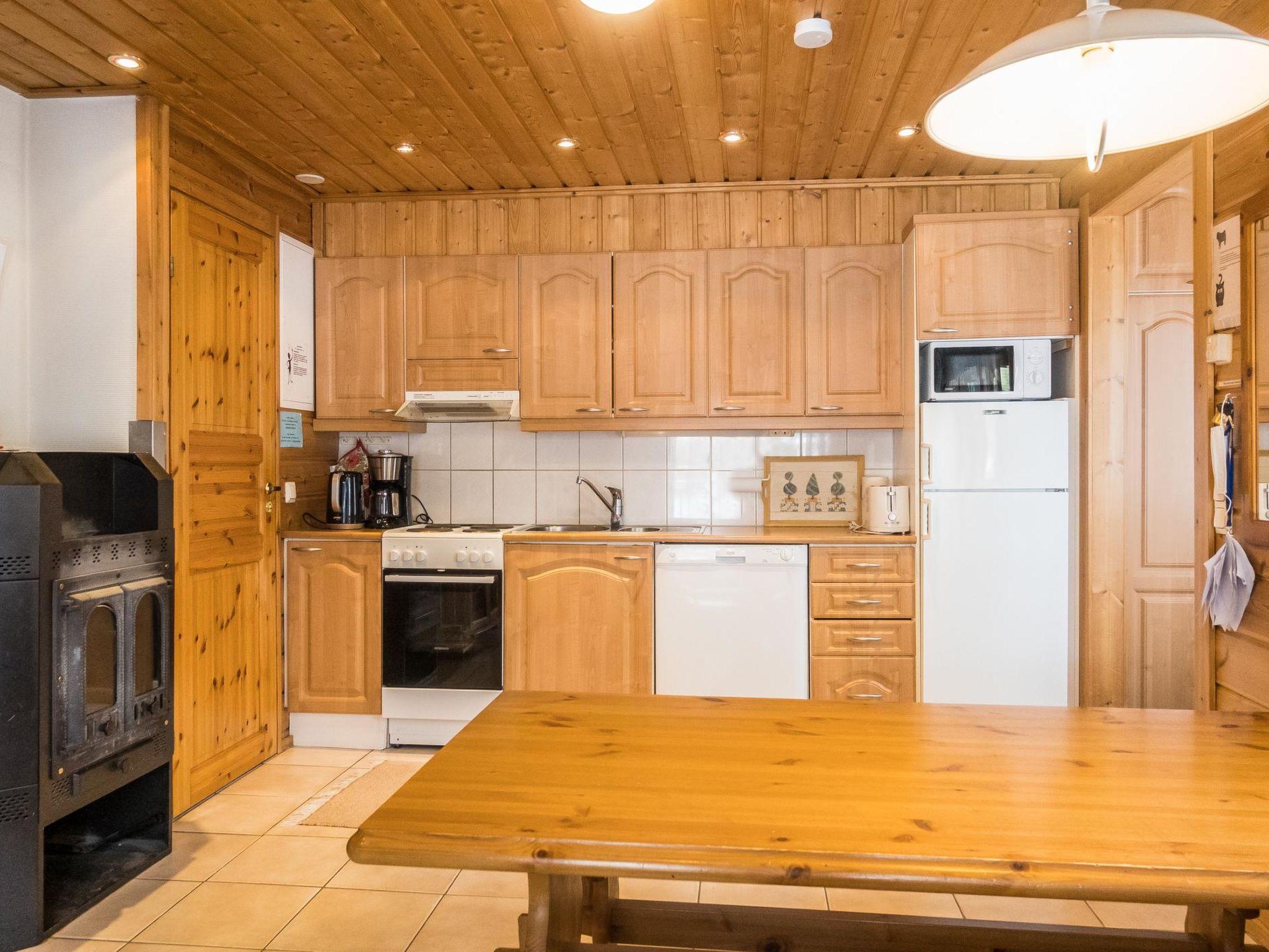 Foto 9 - Casa con 3 camere da letto a Kittilä con sauna e vista sulle montagne