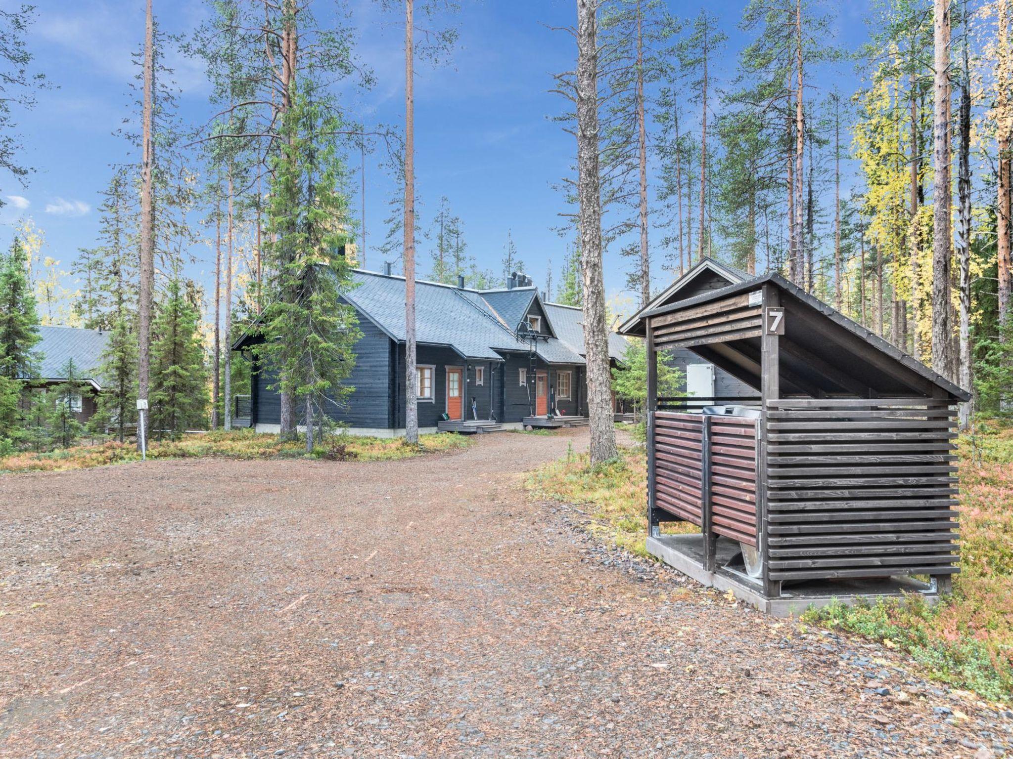 Foto 2 - Haus mit 1 Schlafzimmer in Kolari mit sauna und blick auf die berge